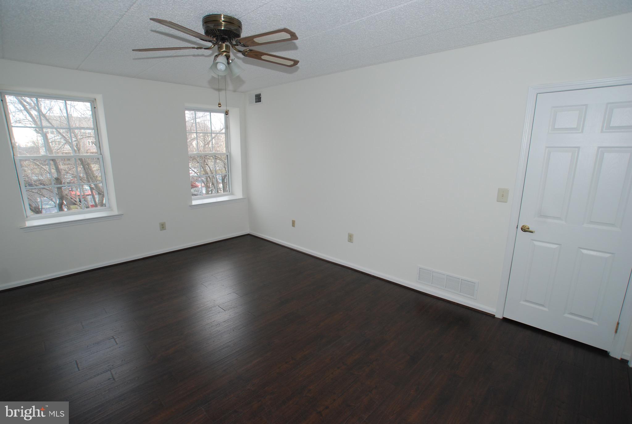 CENTENNIAL STATION - Residential