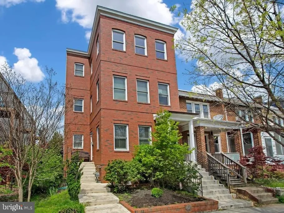 1804 Independence Avenue SE Unit 2, Washington, DC, 20003