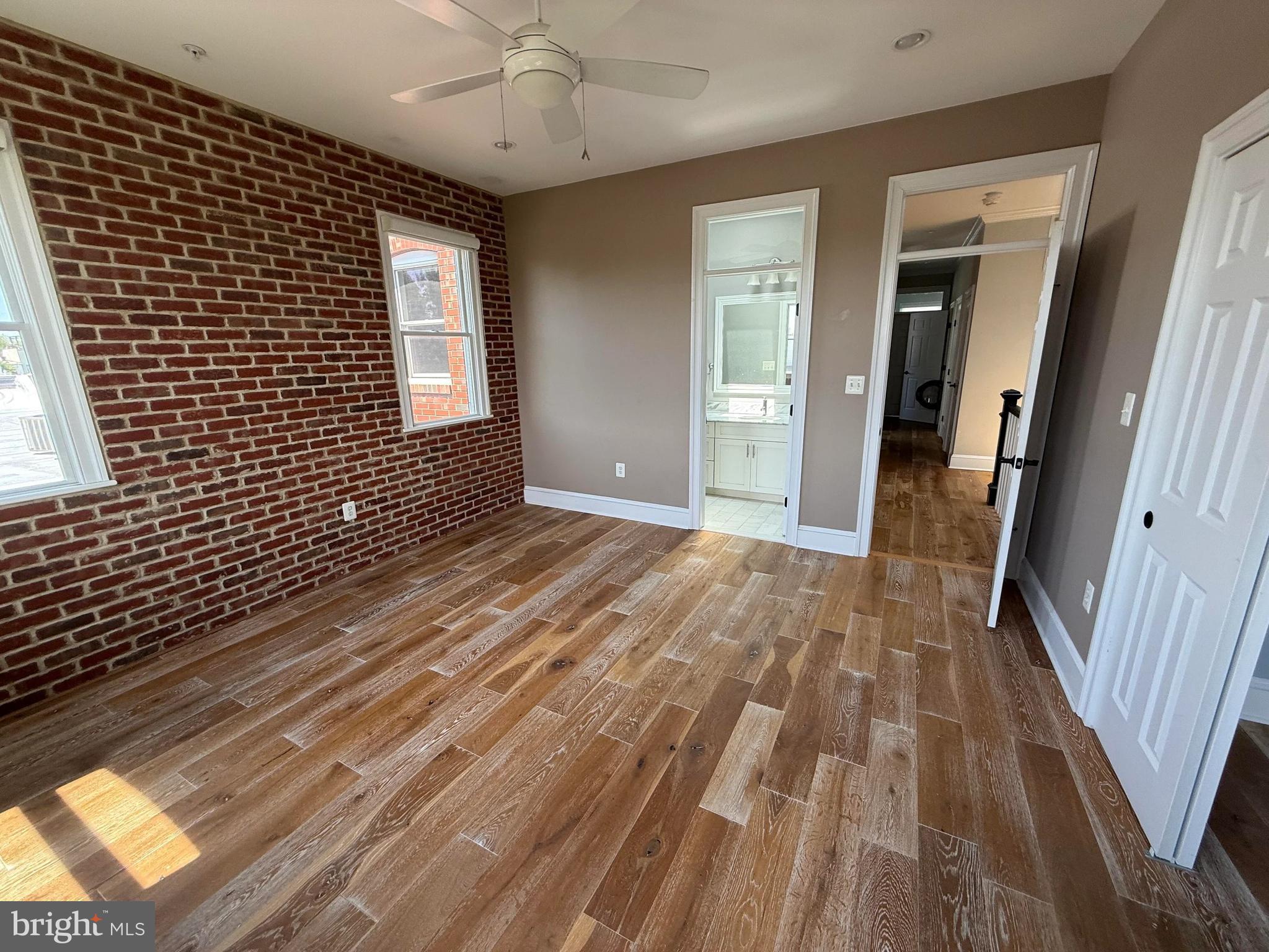 1804 INDEPENDENCE AVENUE SE 2