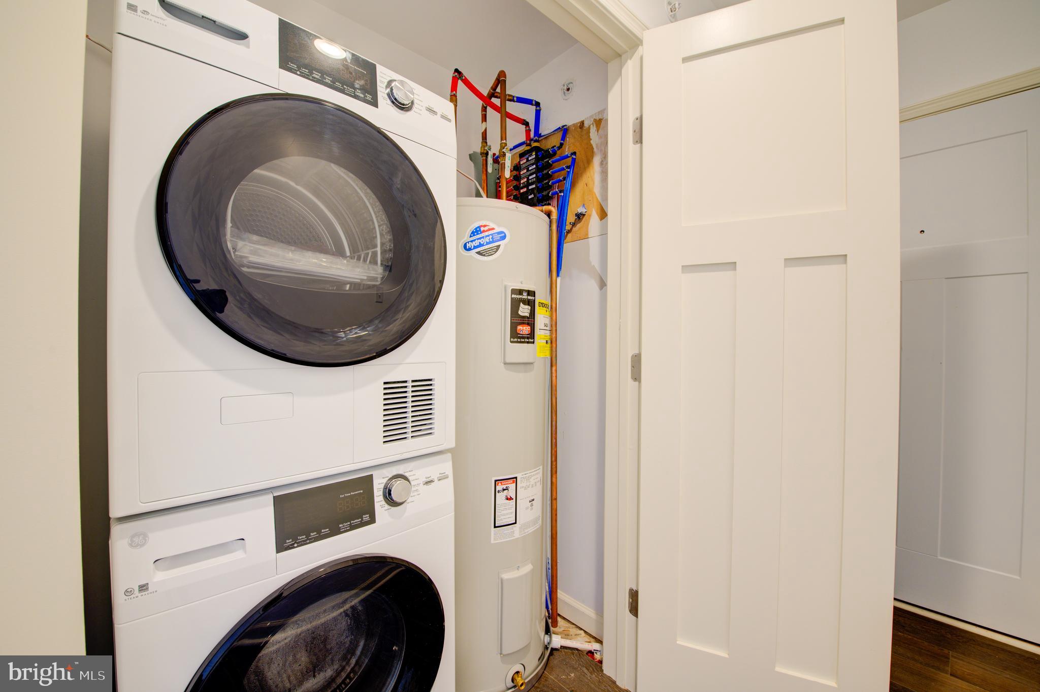 ROXBOROUGH - Residential Lease