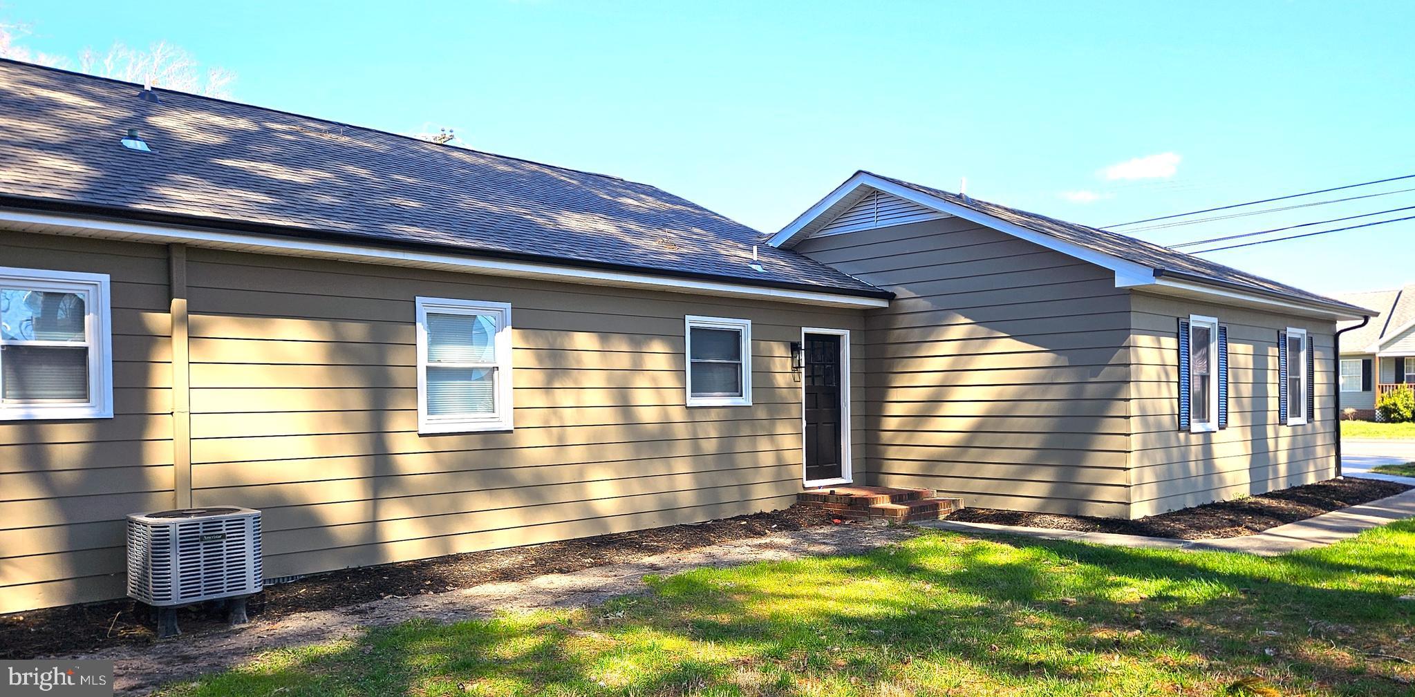 HOMEWOOD - Residential