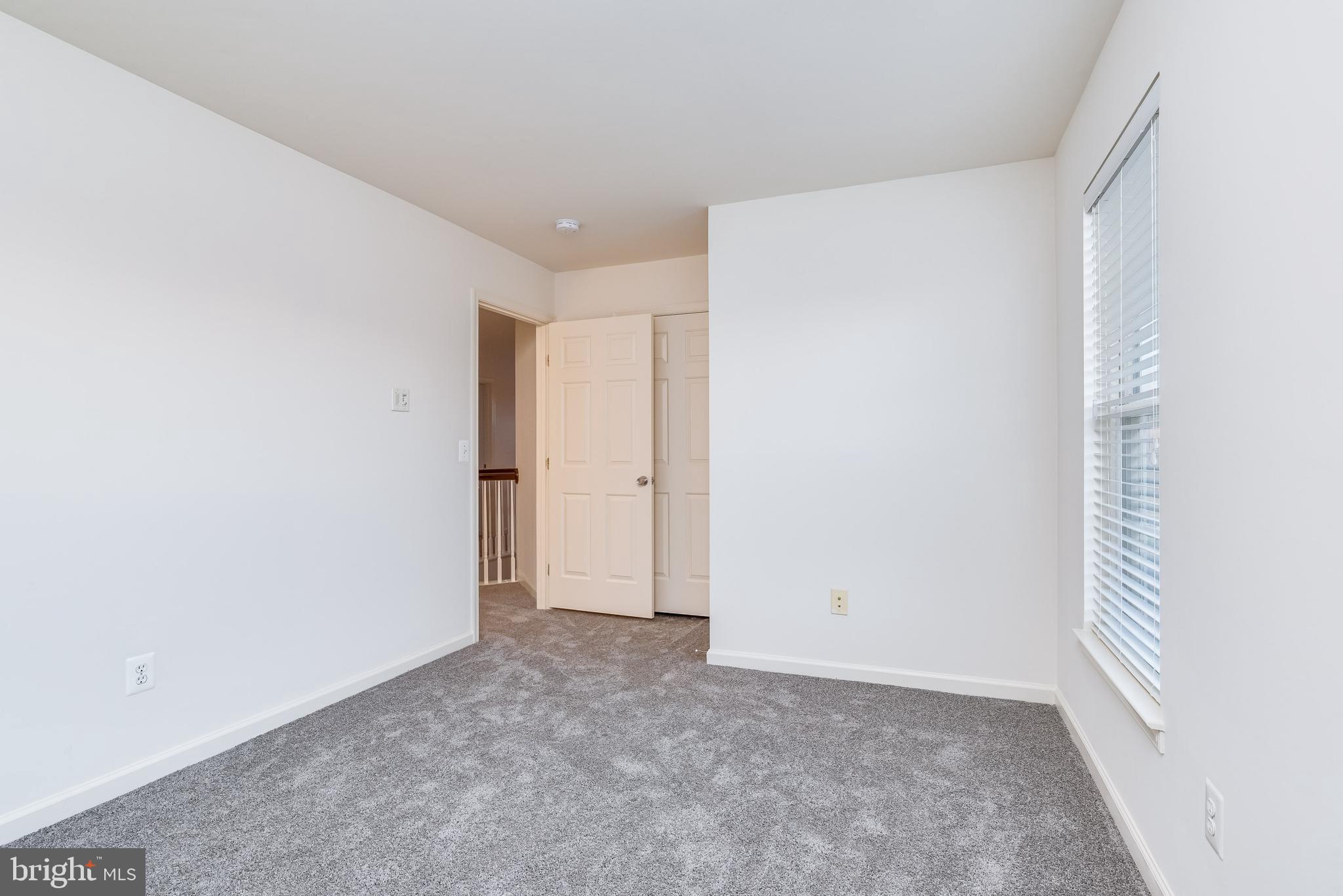 LAKELAND PLACE - Residential