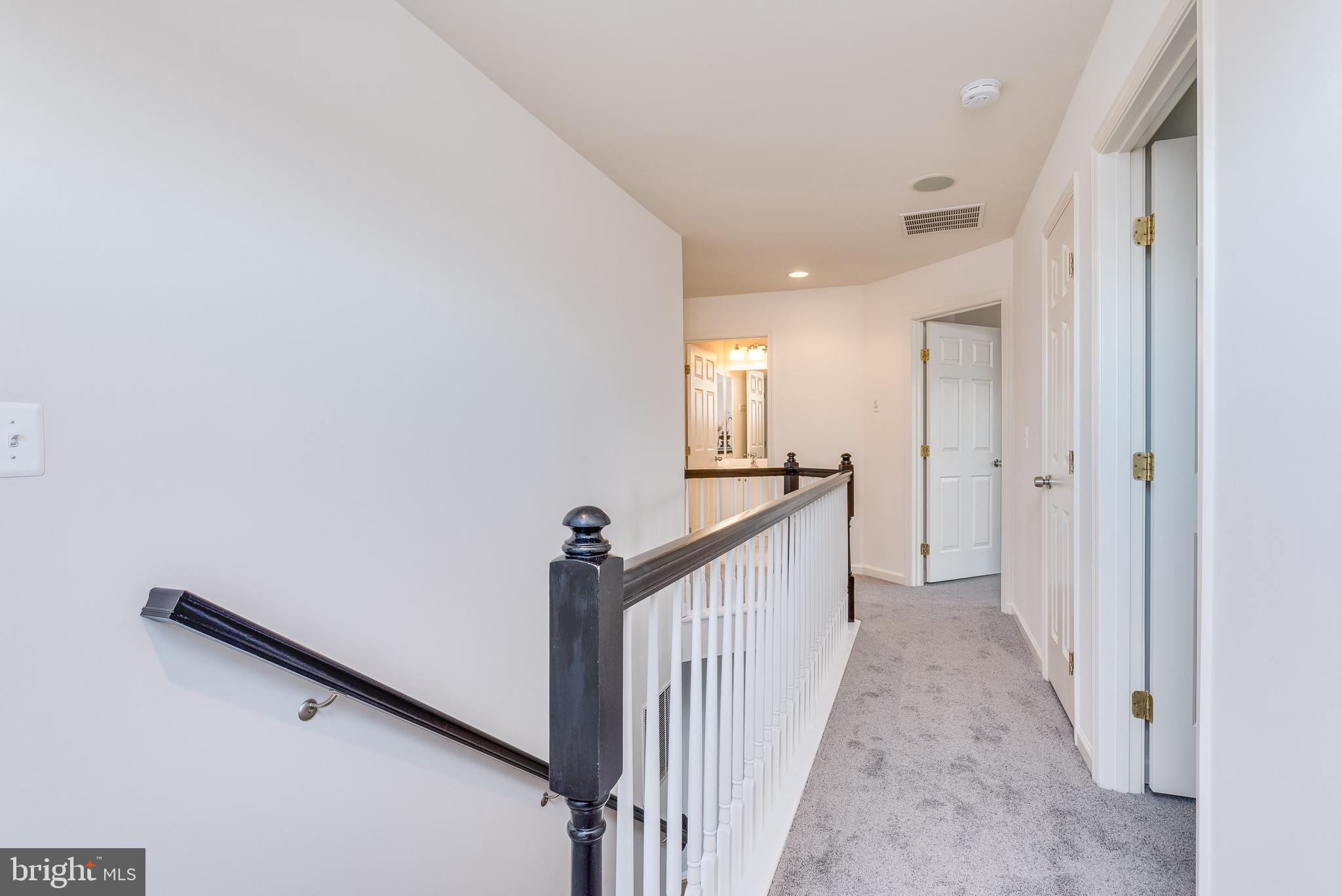 LAKELAND PLACE - Residential