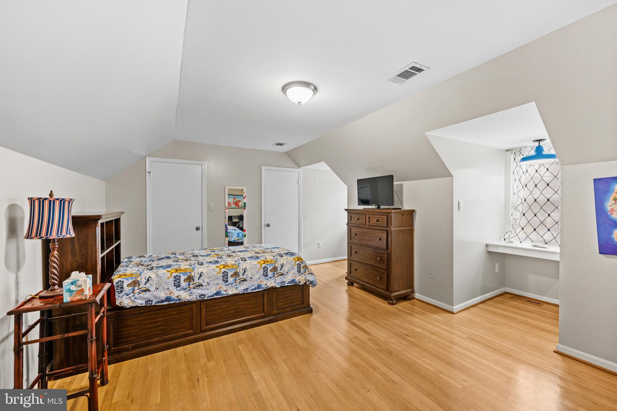 EAST GATE OF POTOMAC - Residential