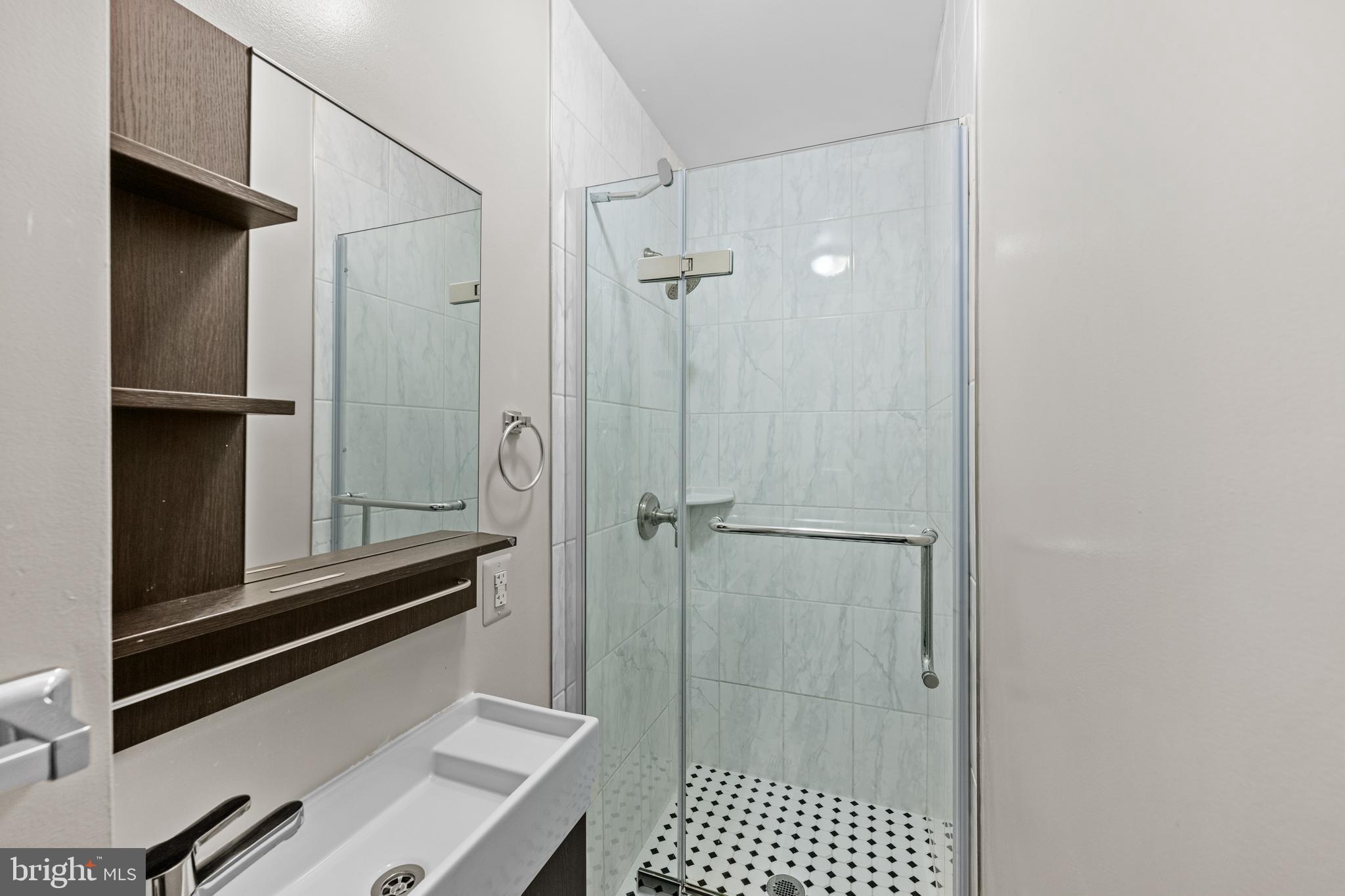 EAST GATE OF POTOMAC - Residential