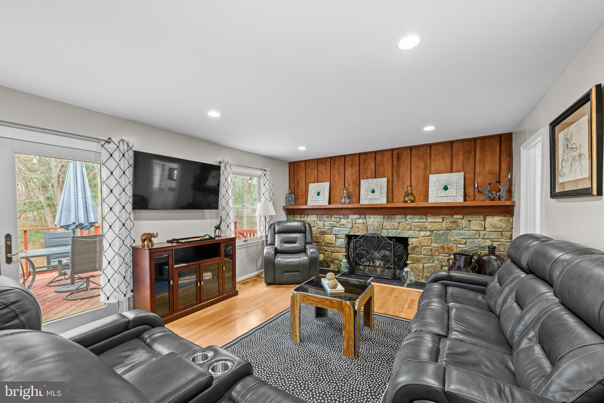 EAST GATE OF POTOMAC - Residential