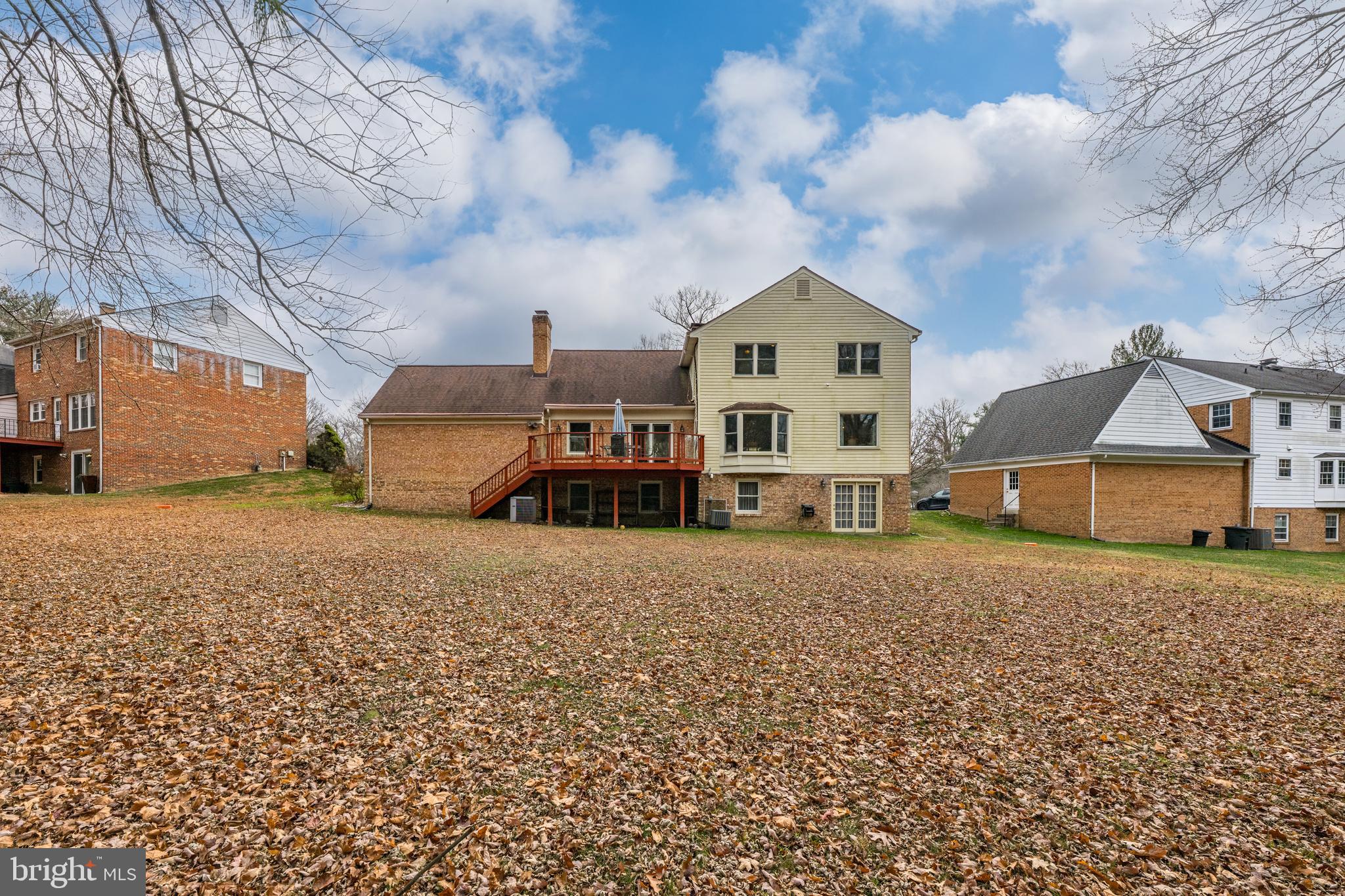 EAST GATE OF POTOMAC - Residential