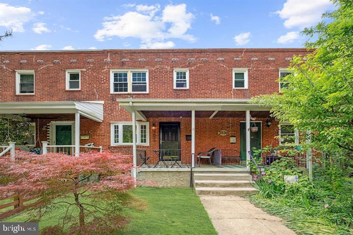 HAMPDEN HISTORIC DISTRICT - Residential Lease