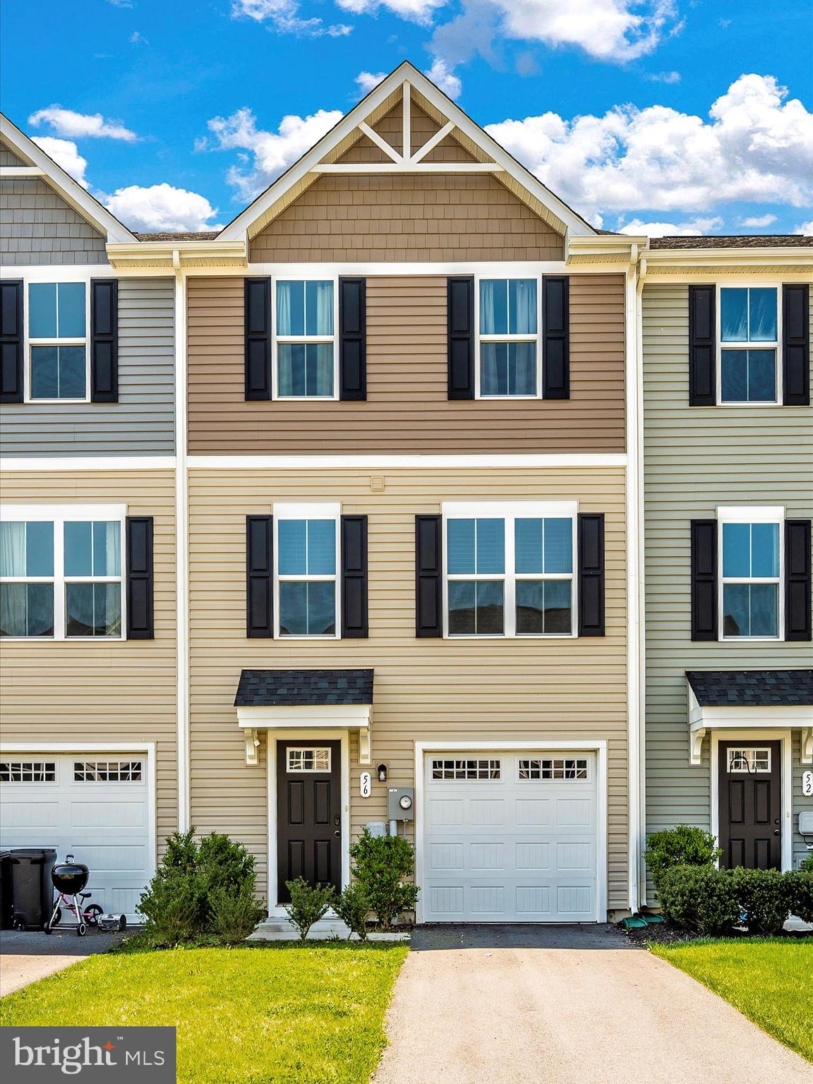 THE LAKES AT MARTINSBURG - Residential