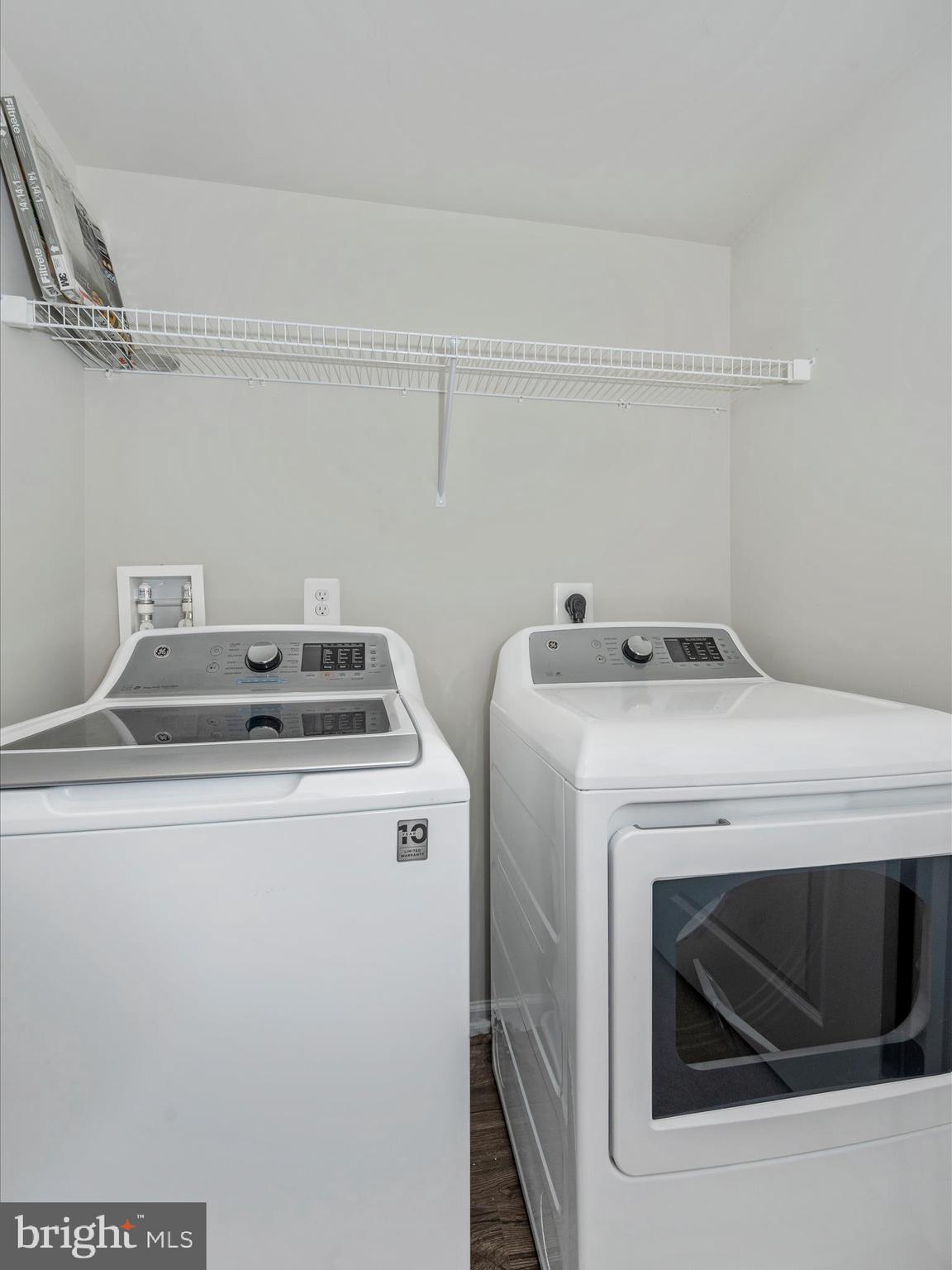 THE LAKES AT MARTINSBURG - Residential