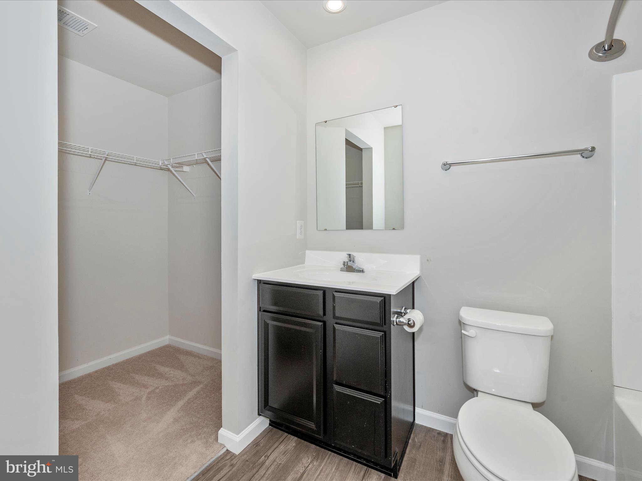 THE LAKES AT MARTINSBURG - Residential