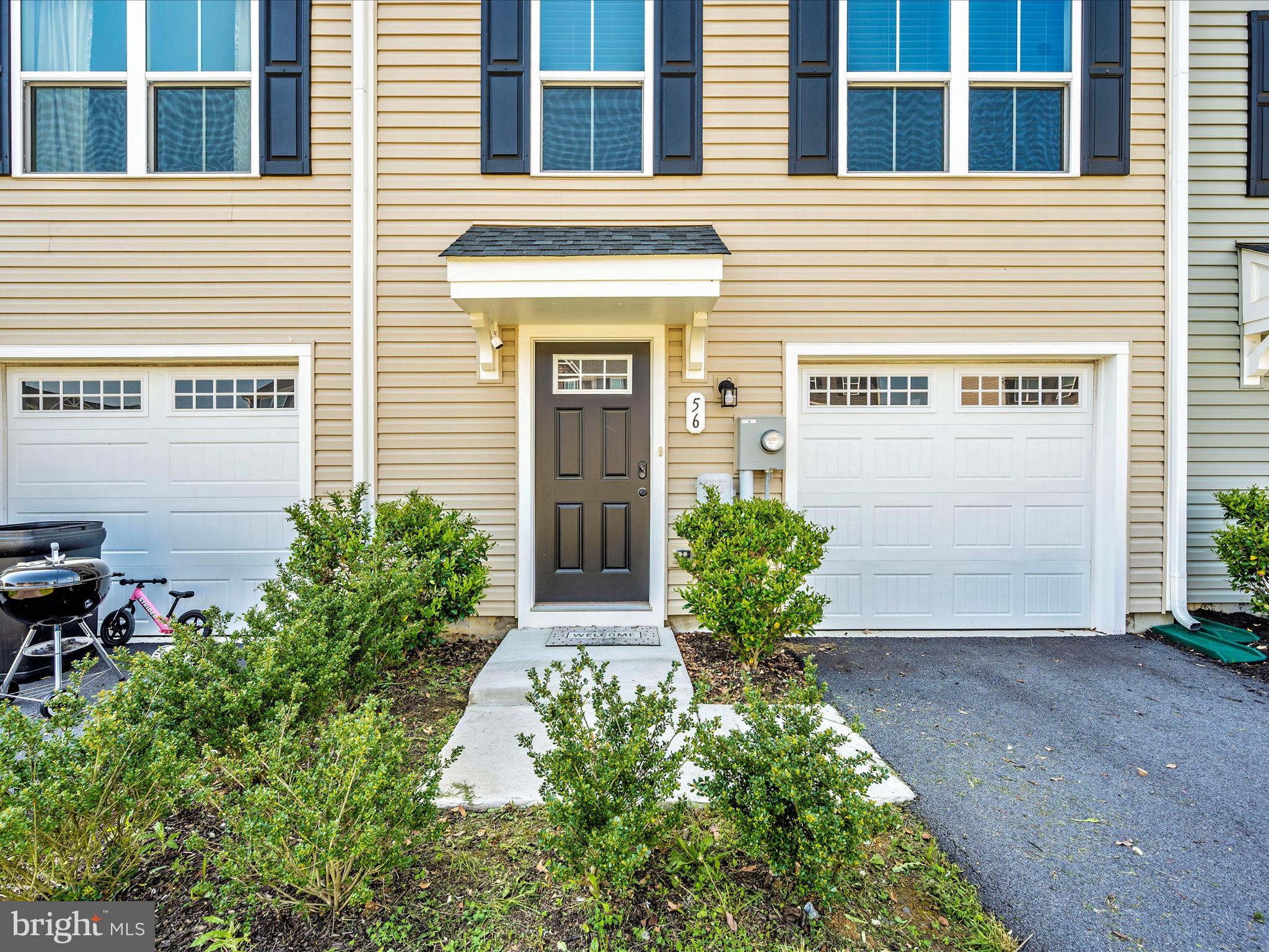 THE LAKES AT MARTINSBURG - Residential