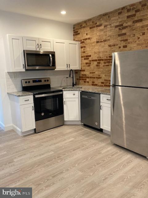 WASHINGTON VILLAGE - Residential Lease