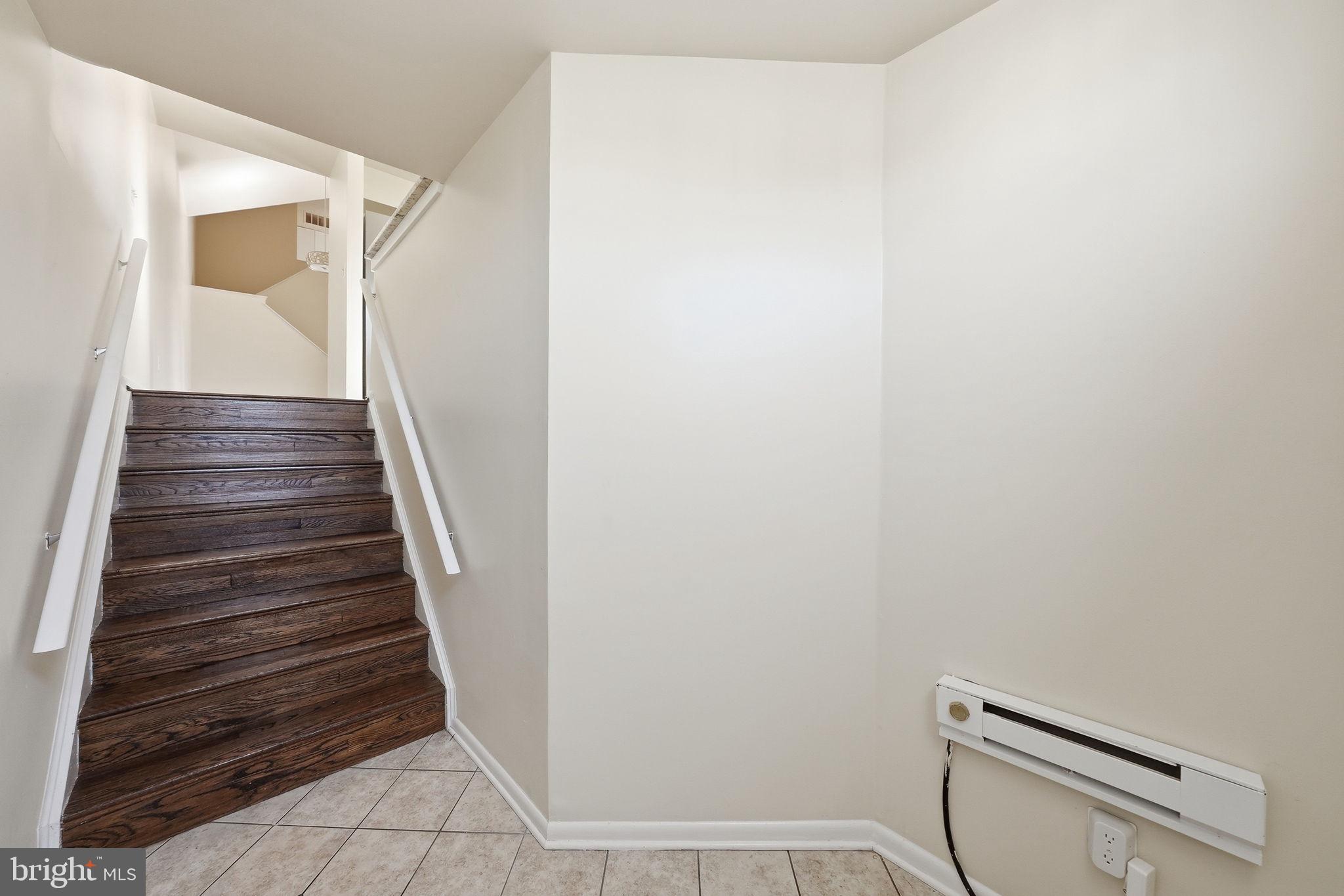 DEVON HILLS CONDO - Residential