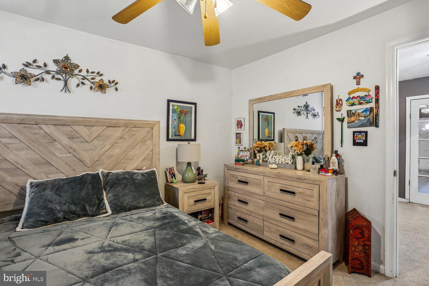 CHURCHILL TOWN SECTOR - Residential