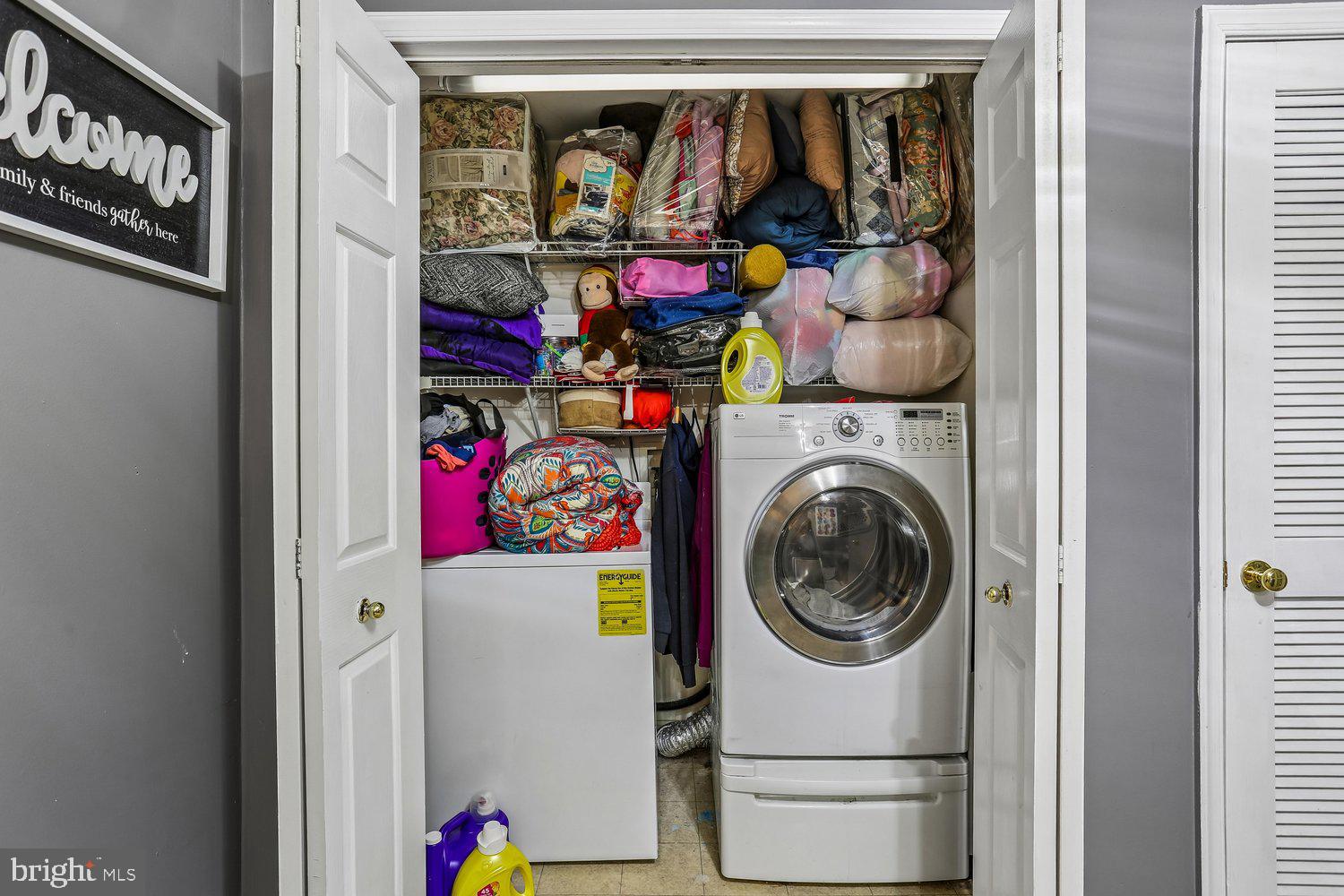 CHURCHILL TOWN SECTOR - Residential