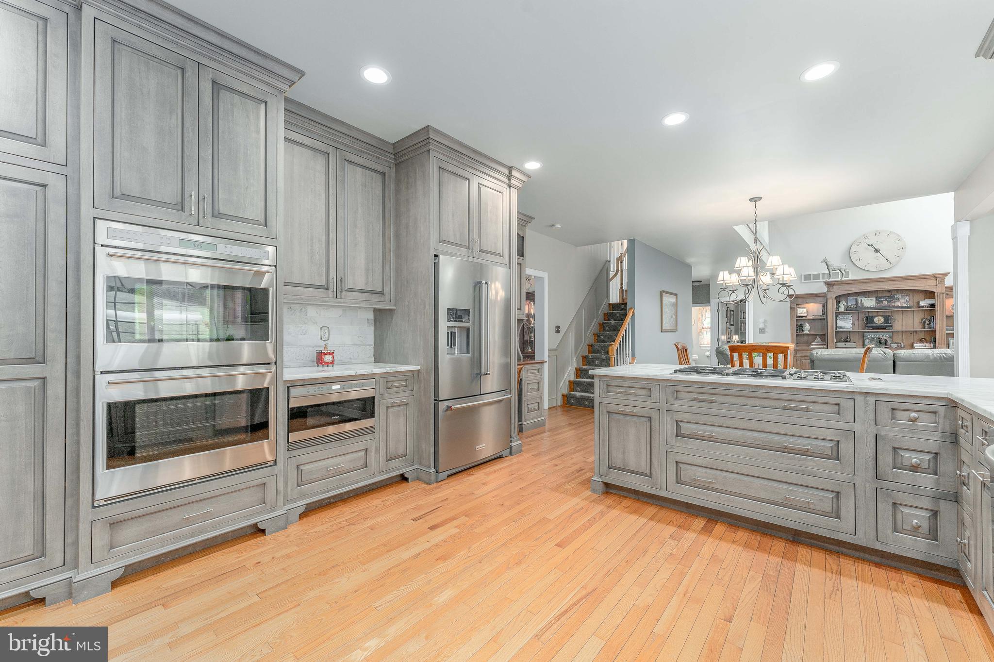 ROSE TREE ESTS - Residential