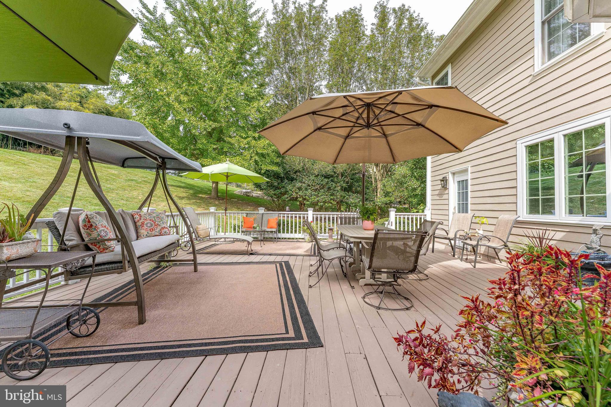 ROSE TREE ESTS - Residential