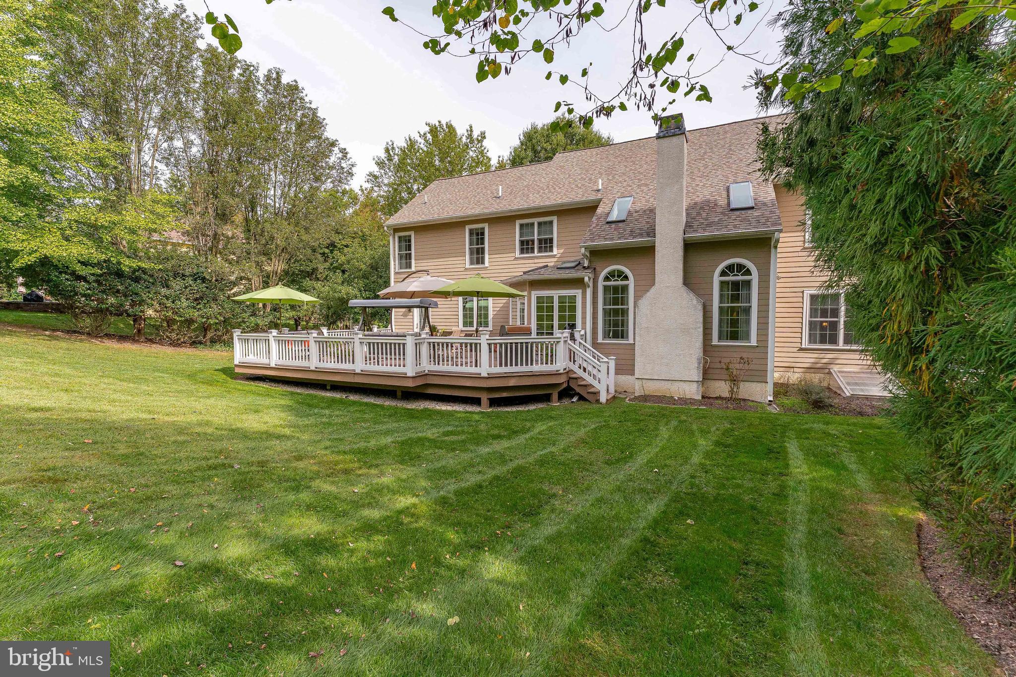 ROSE TREE ESTS - Residential