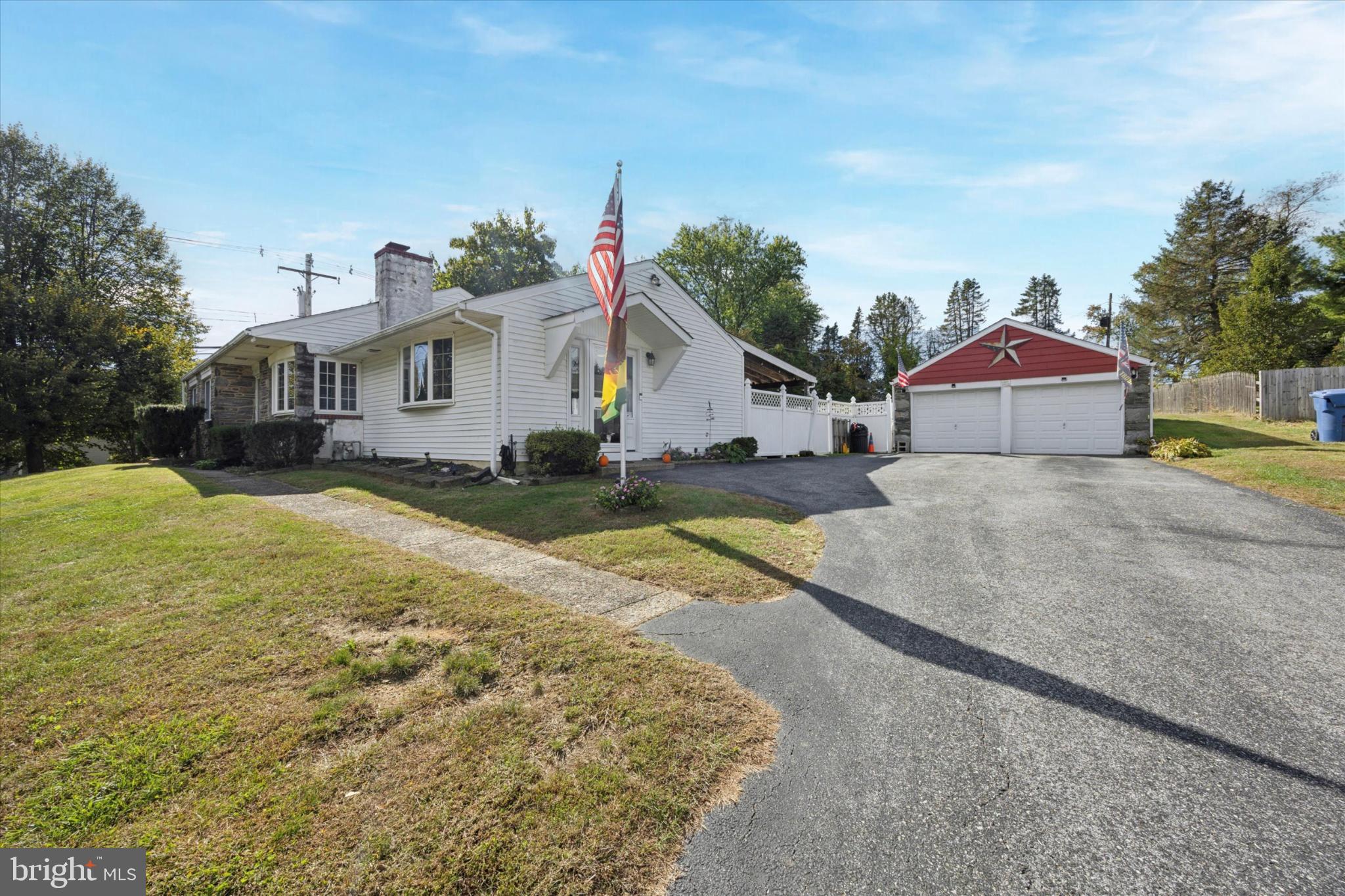 5 BLACKHORSE LANE