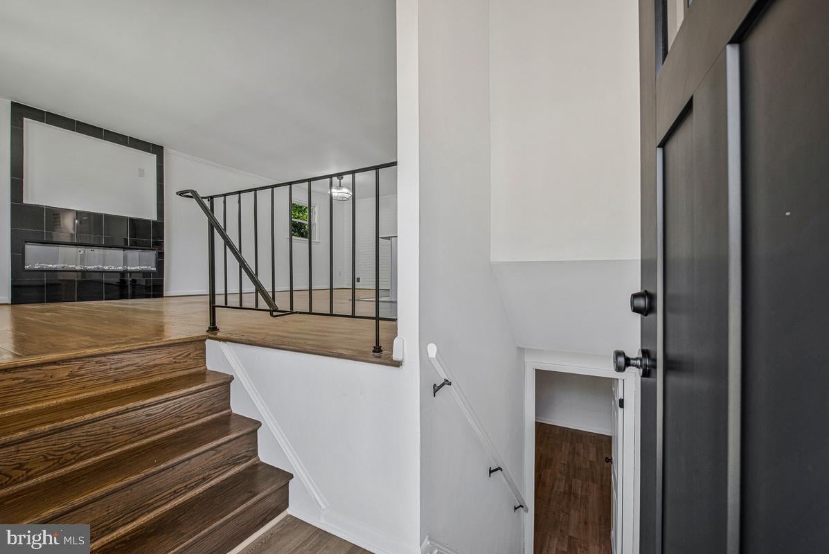 2505 JOSEPH DRIVE