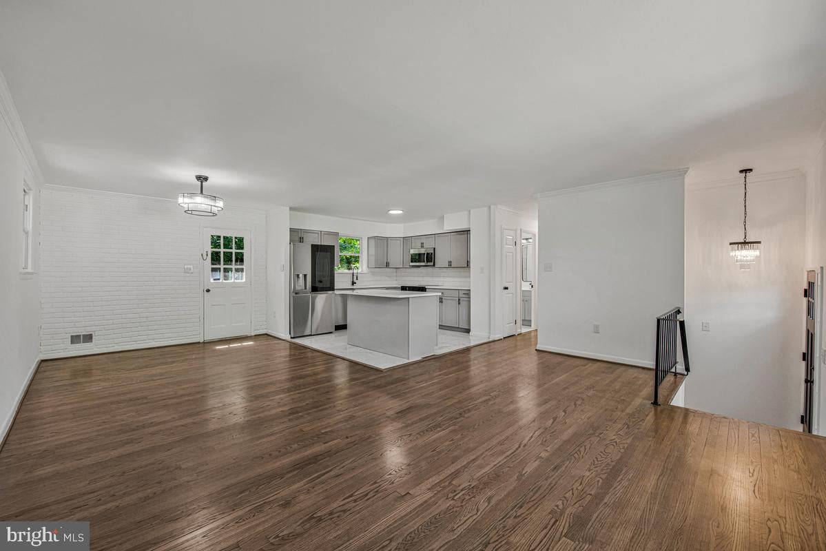 2505 JOSEPH DRIVE