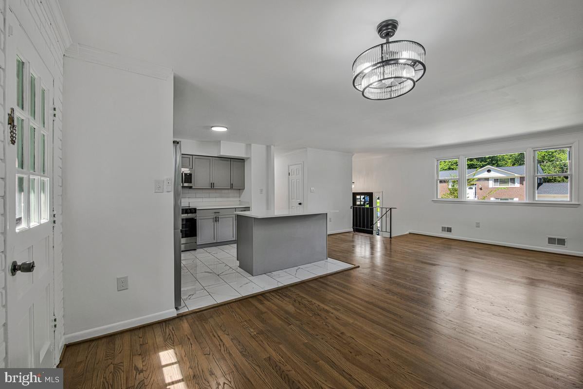 2505 JOSEPH DRIVE