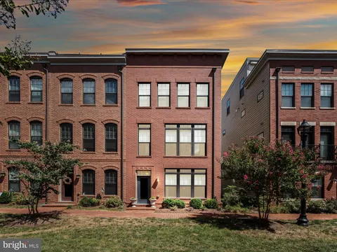 411 Bicksler Square SE, Leesburg, VA 20175 - MLS#: VALO2105936