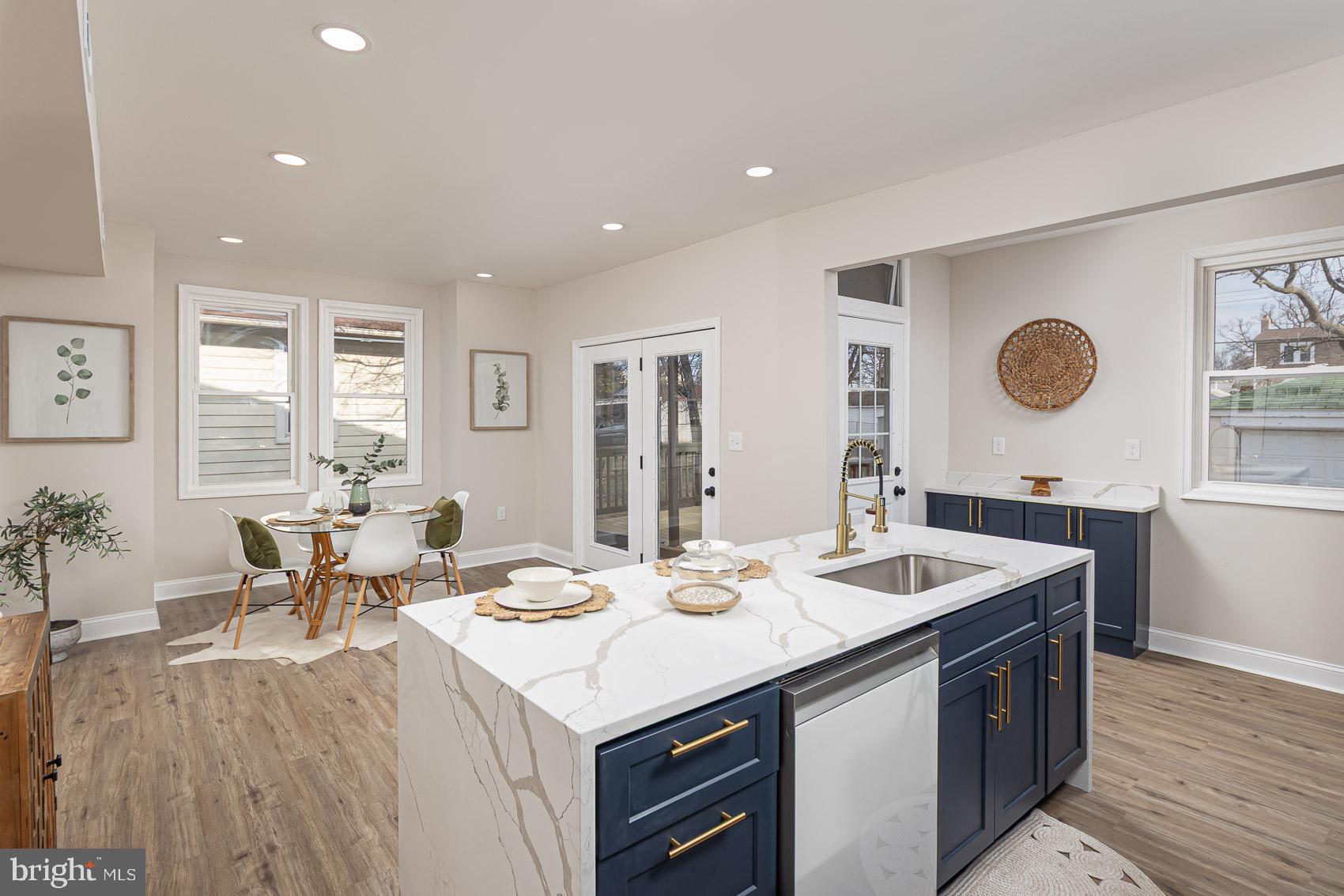 PARKVILLE - Residential