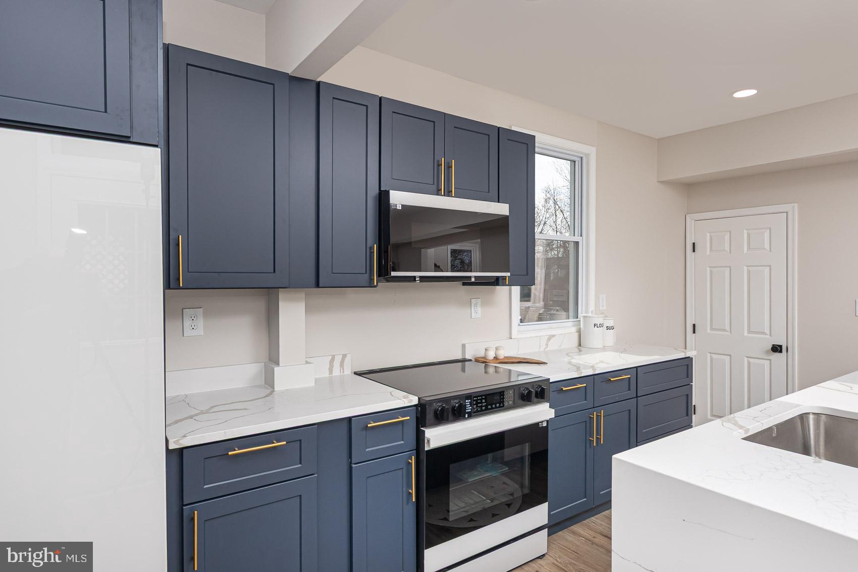 PARKVILLE - Residential