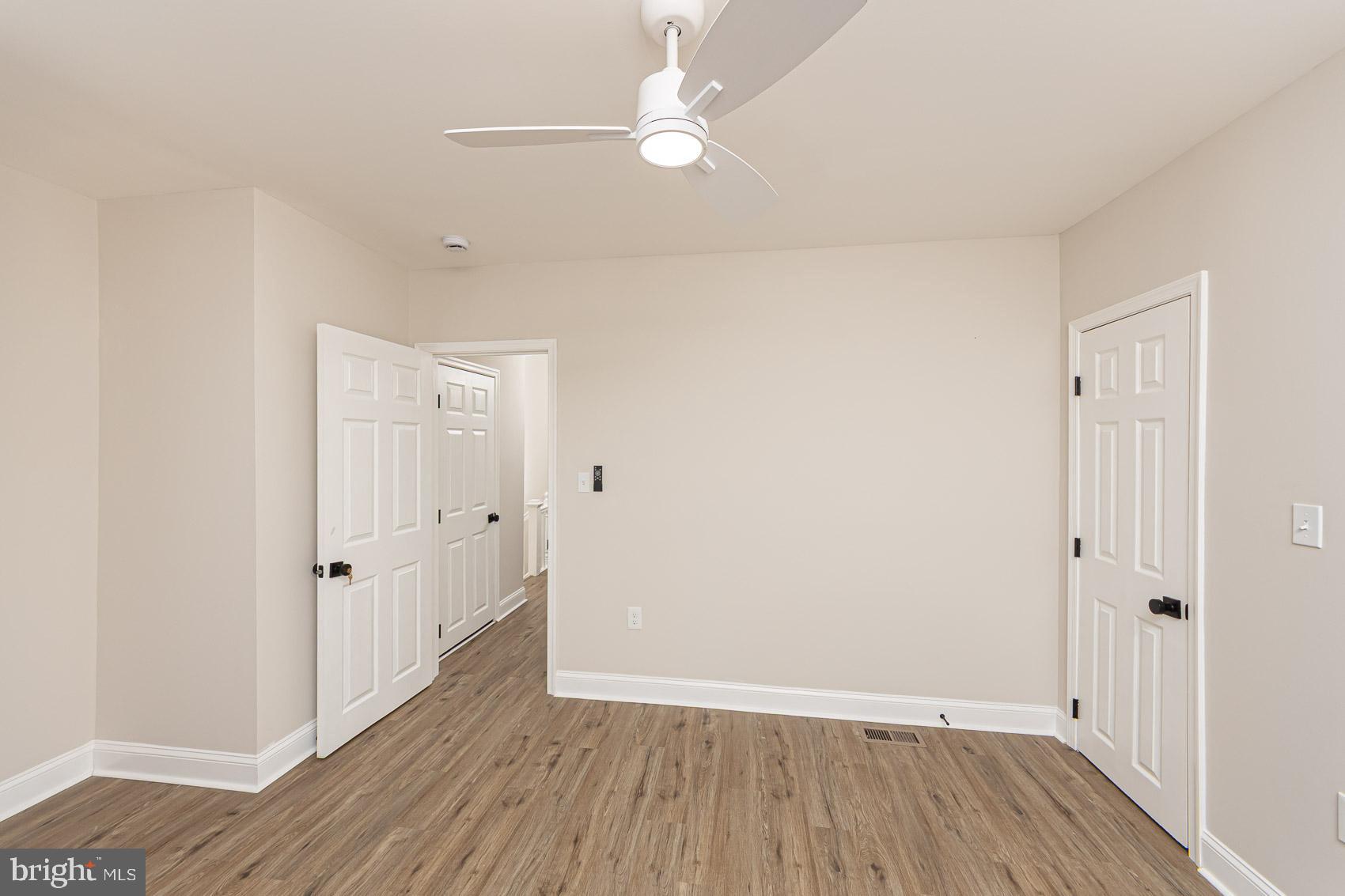 PARKVILLE - Residential