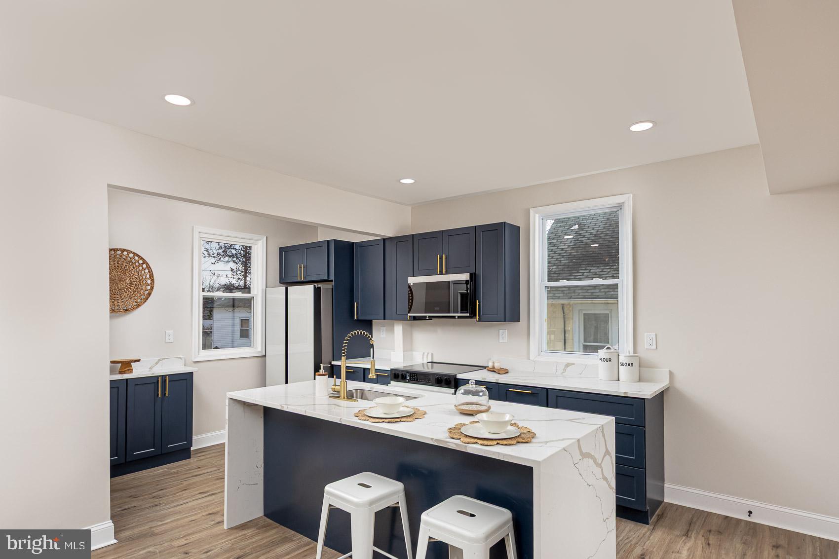 PARKVILLE - Residential