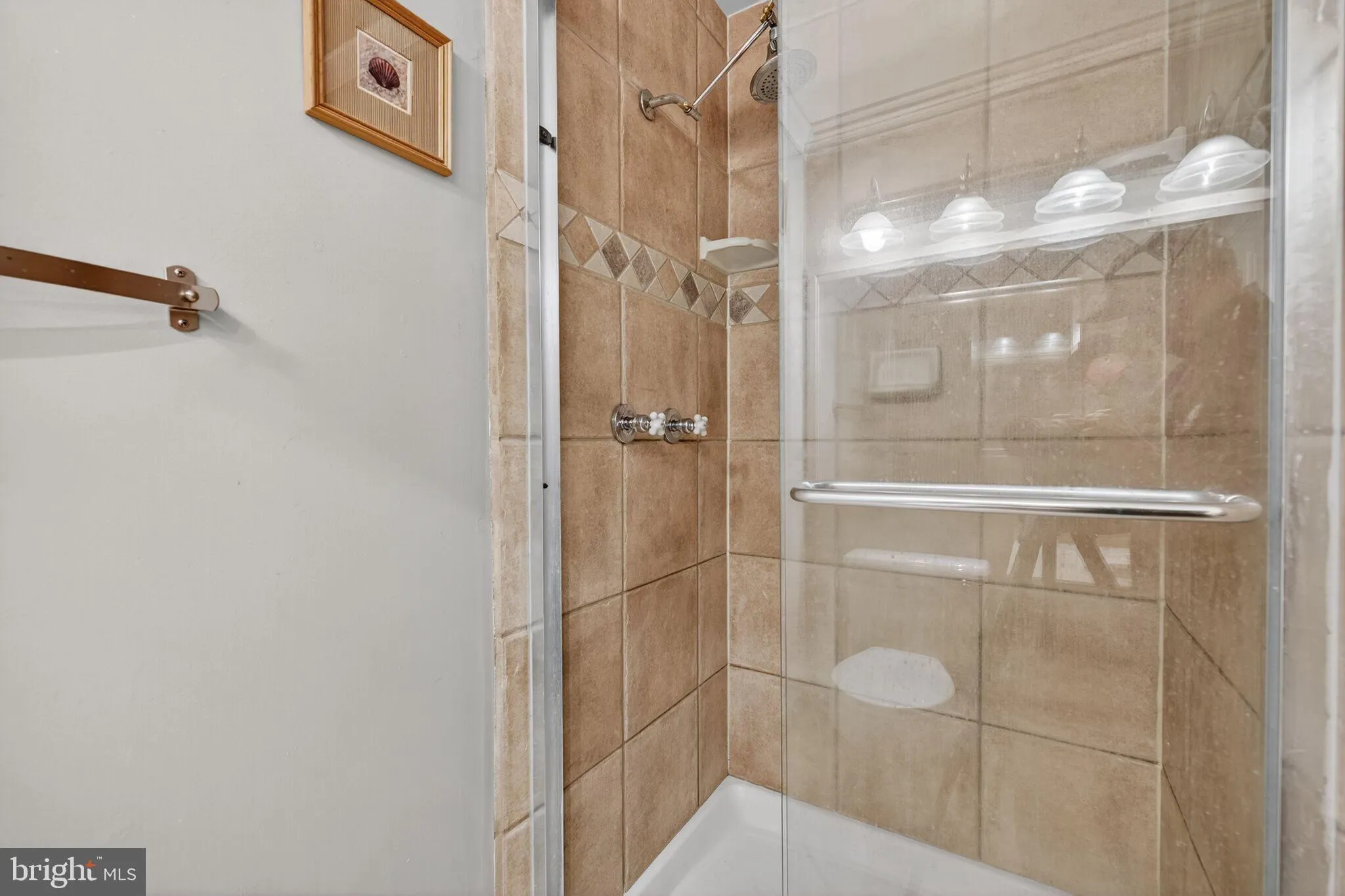 North Potomac, Maryland 20878, United States, 4 Bedrooms Bedrooms, ,3 BathroomsBathrooms,Residential,Contingent,236180