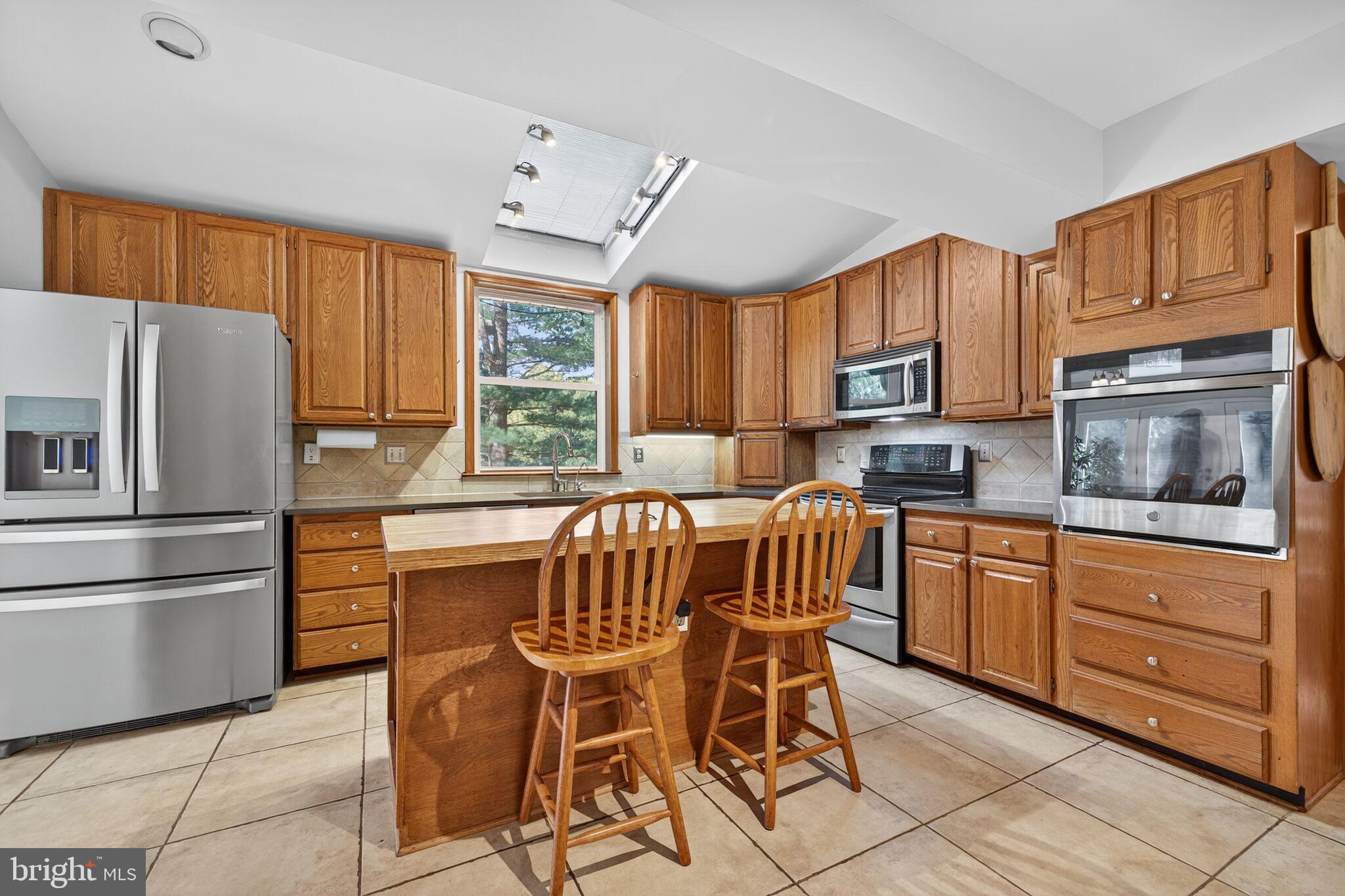 WESTLEIGH - Residential