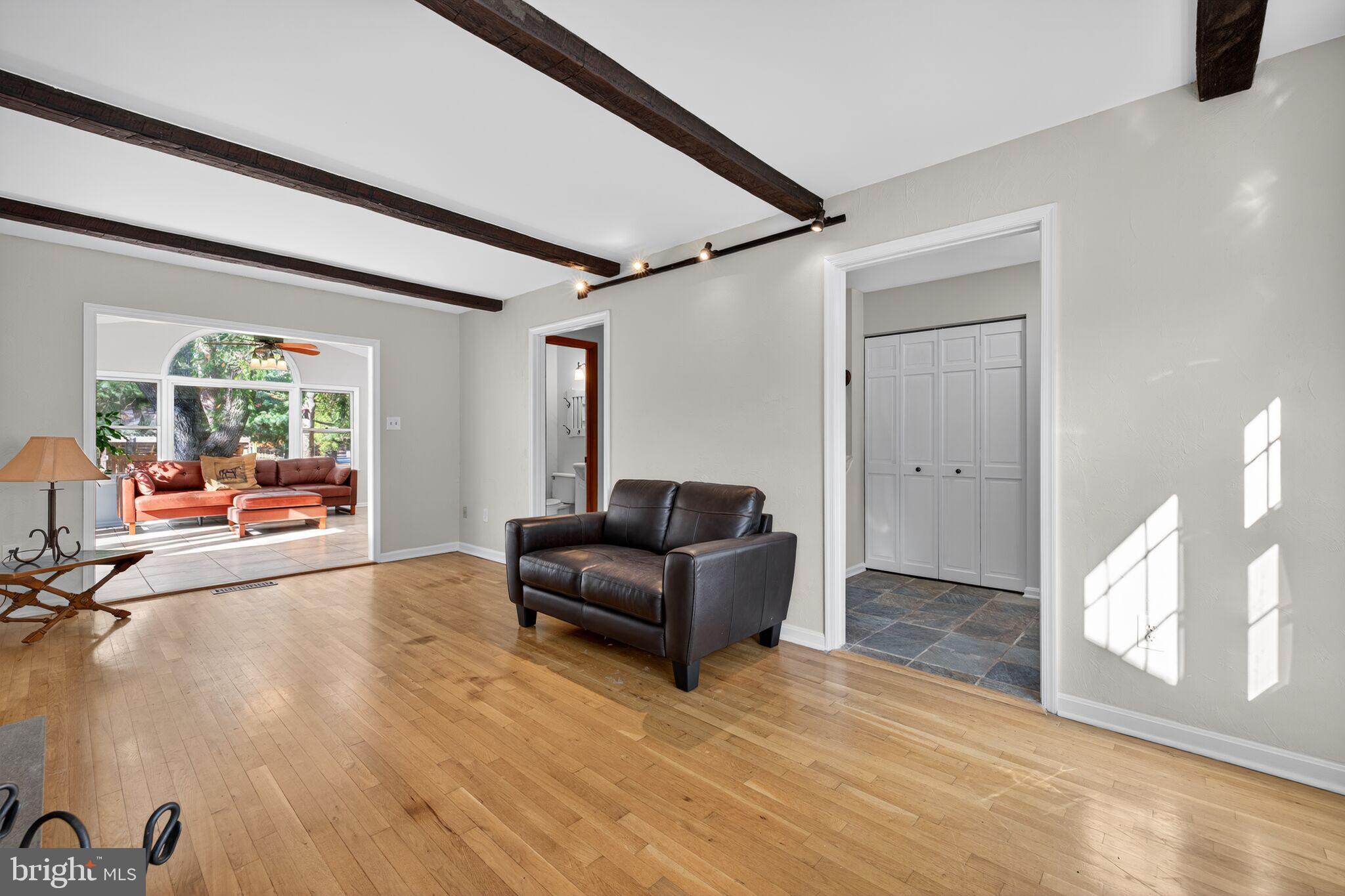 WESTLEIGH - Residential