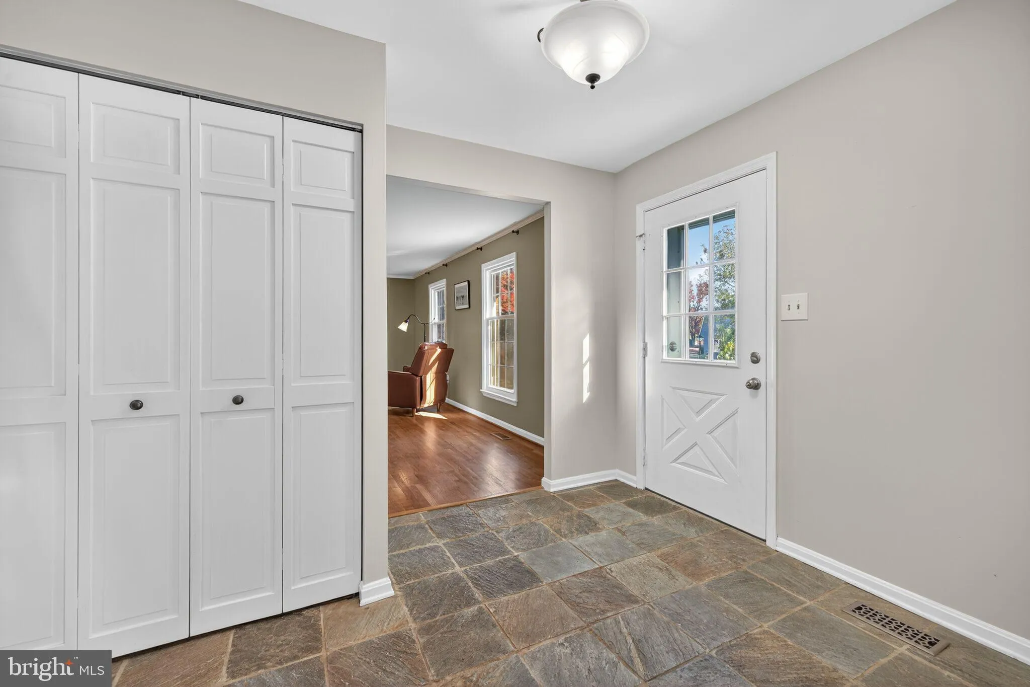 North Potomac, Maryland 20878, United States, 4 Bedrooms Bedrooms, ,3 BathroomsBathrooms,Residential,Contingent,236180