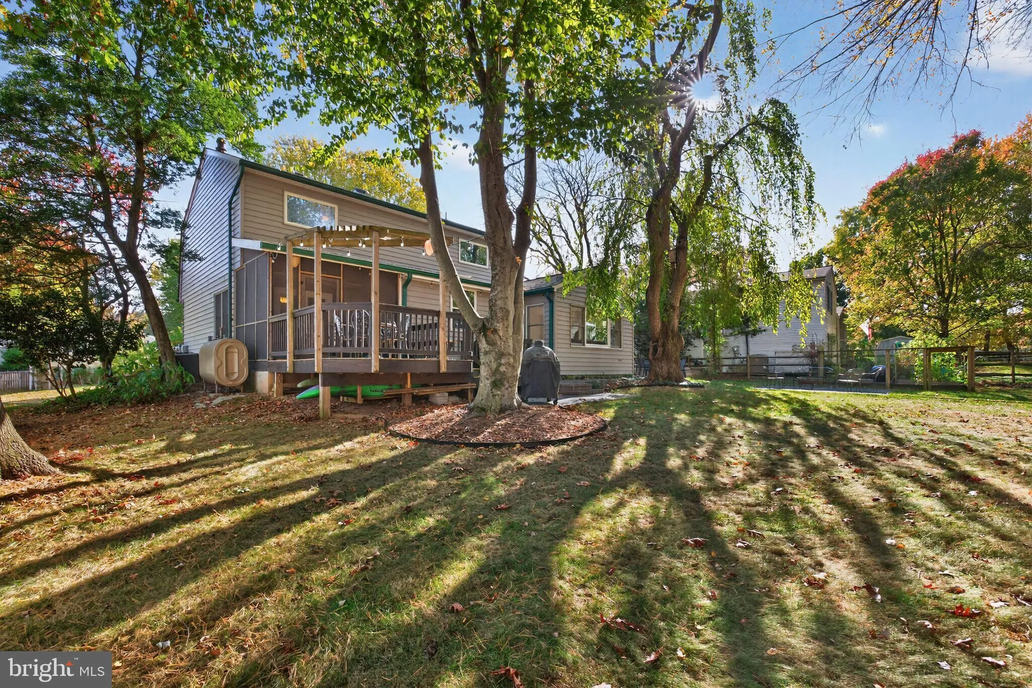 North Potomac, Maryland 20878, United States, 4 Bedrooms Bedrooms, ,3 BathroomsBathrooms,Residential,Contingent,236180