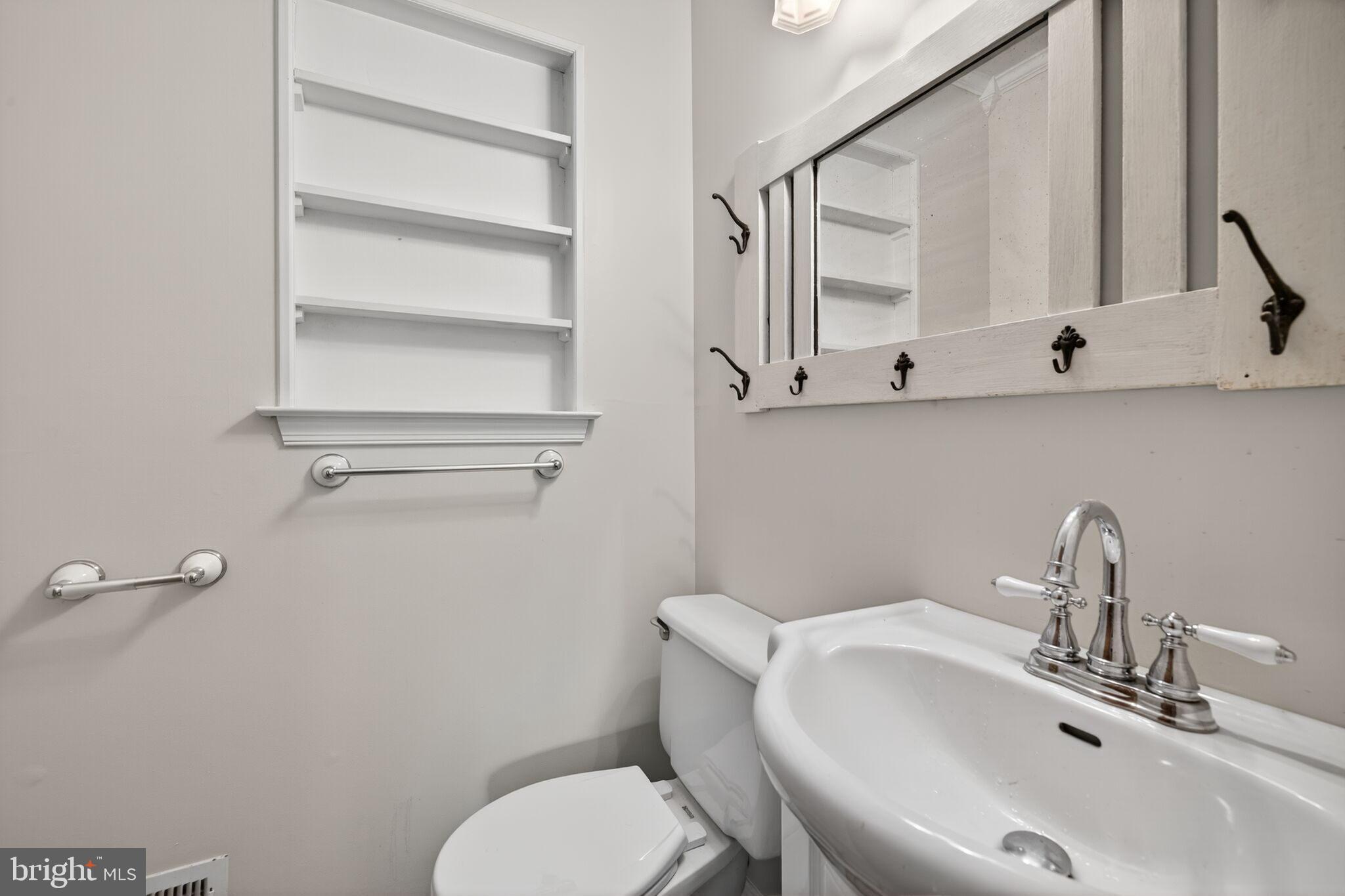 WESTLEIGH - Residential