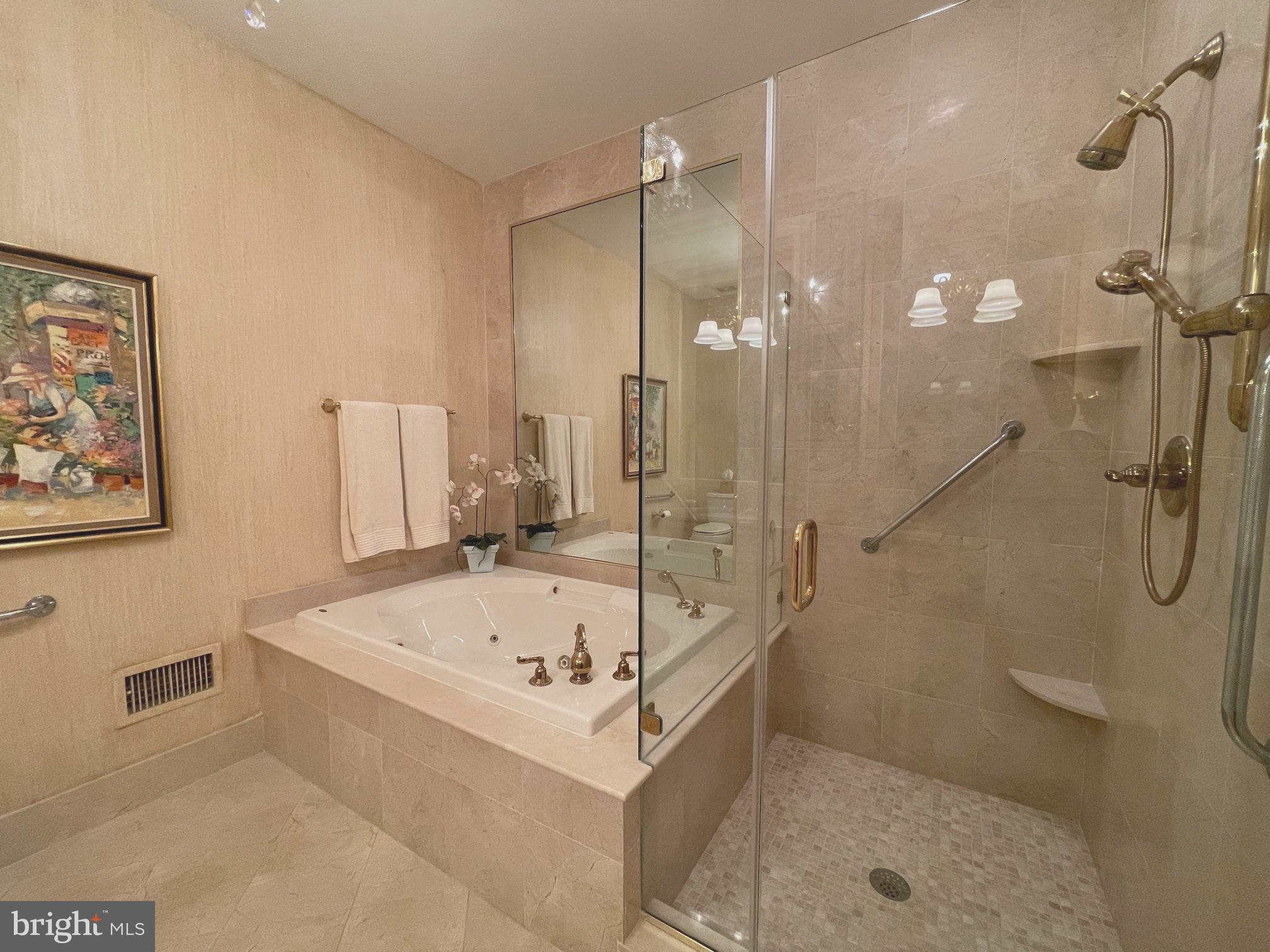 REGENCY AT NORTHAM - Residential