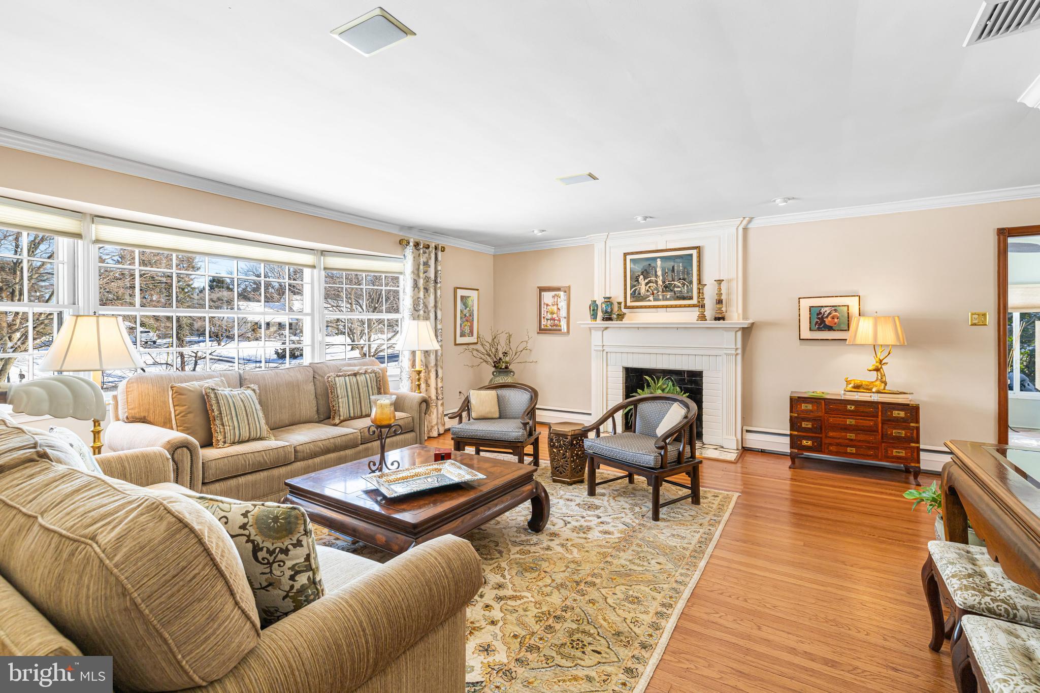 HUNTINGDON VALLEY - Residential