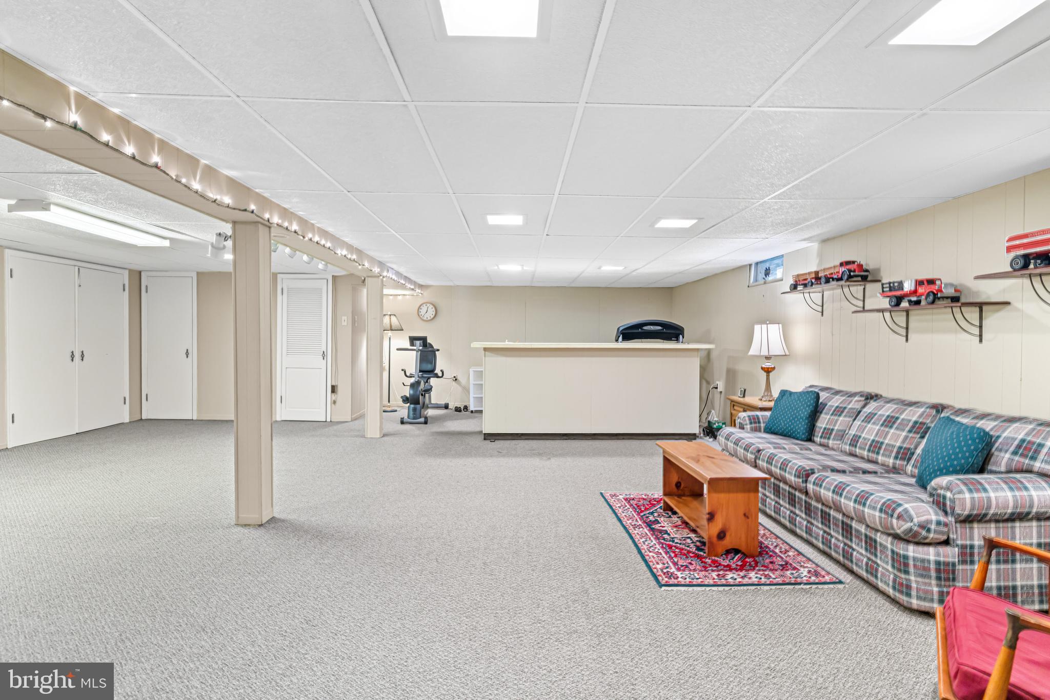 HUNTINGDON VALLEY - Residential