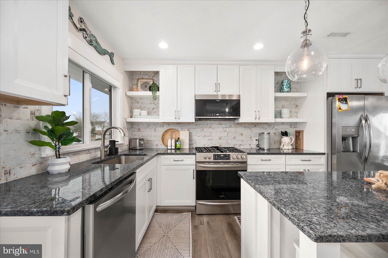 LITTLE SALISBURY - Residential