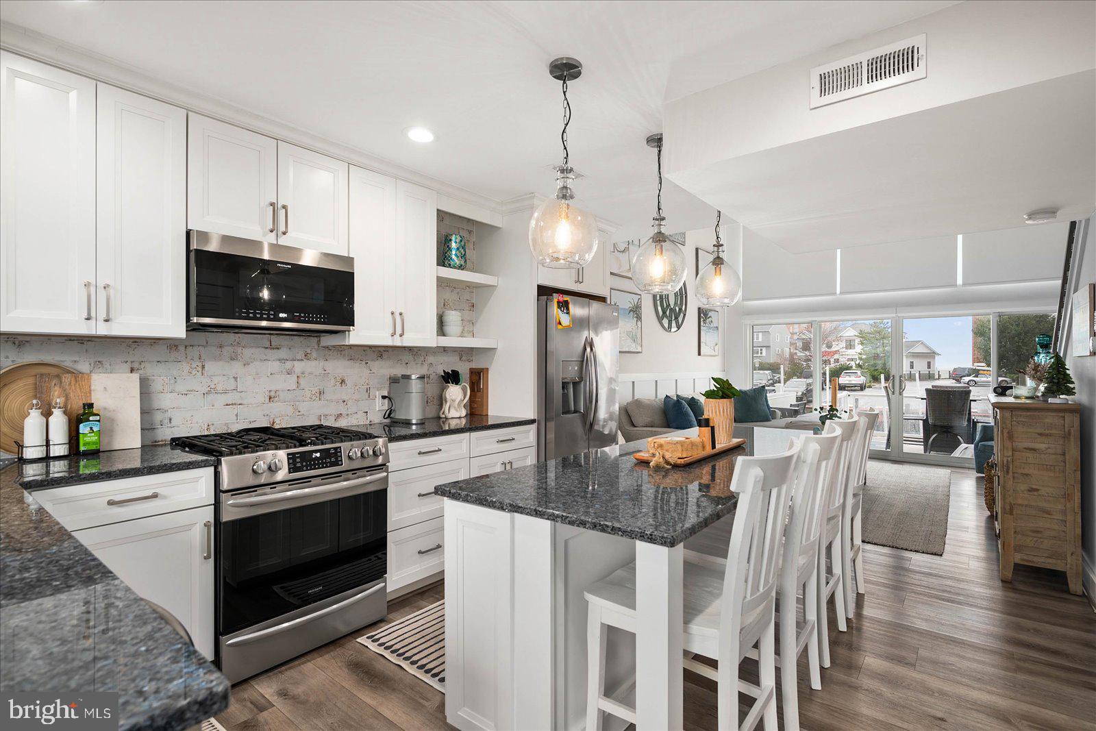 LITTLE SALISBURY - Residential