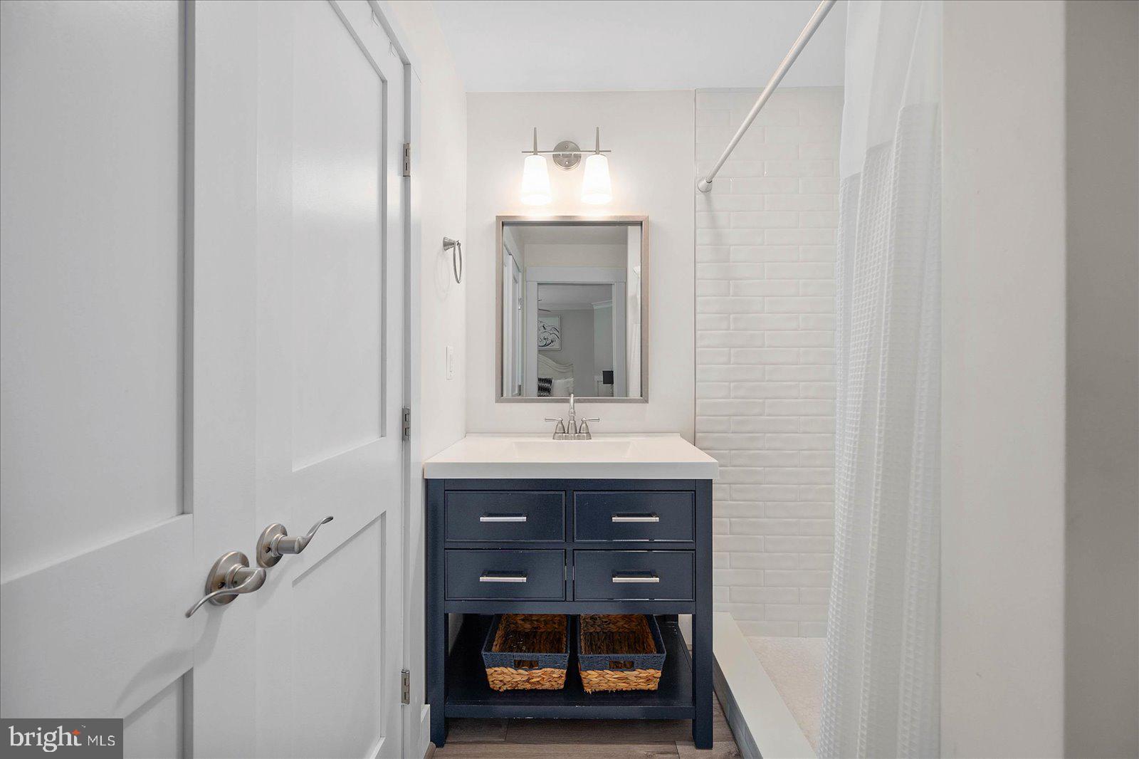 LITTLE SALISBURY - Residential