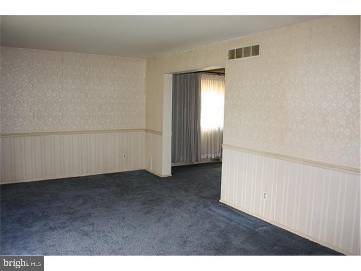 MEADOW GLEN - Residential