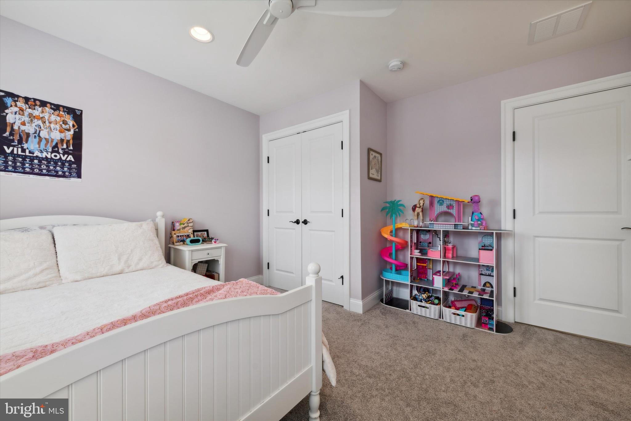 BERWYN VILLAGE - Residential