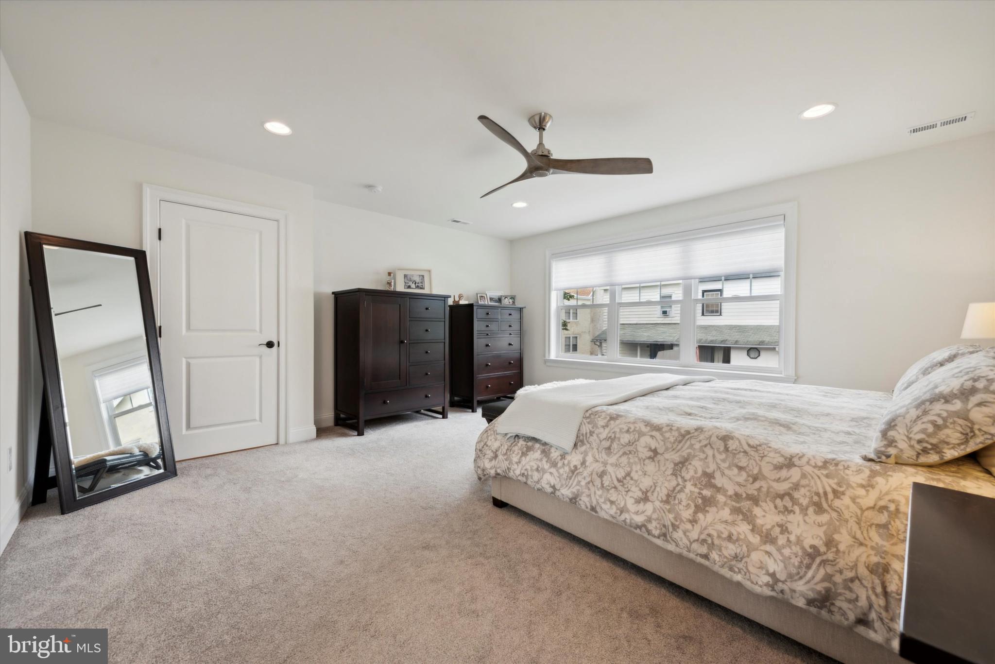 BERWYN VILLAGE - Residential