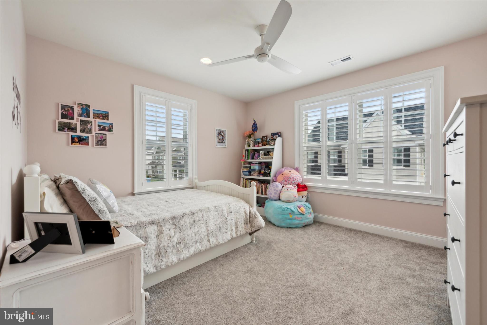 BERWYN VILLAGE - Residential