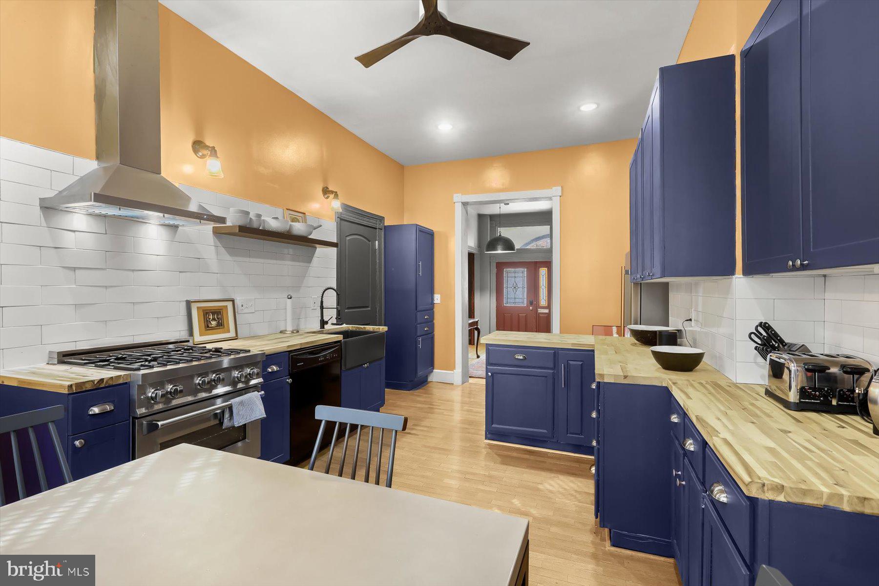 RESERVOIR HILL - Residential