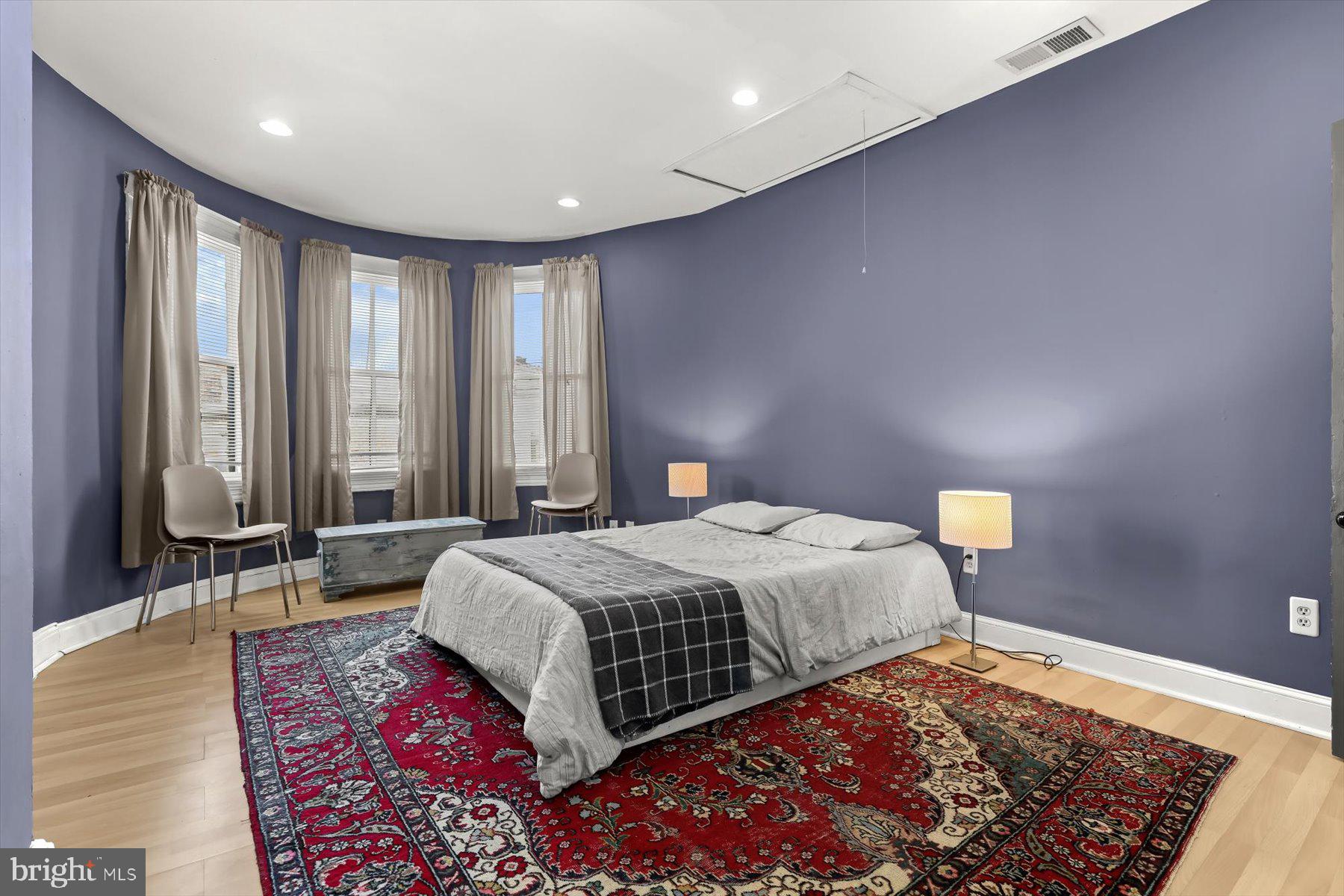 RESERVOIR HILL - Residential